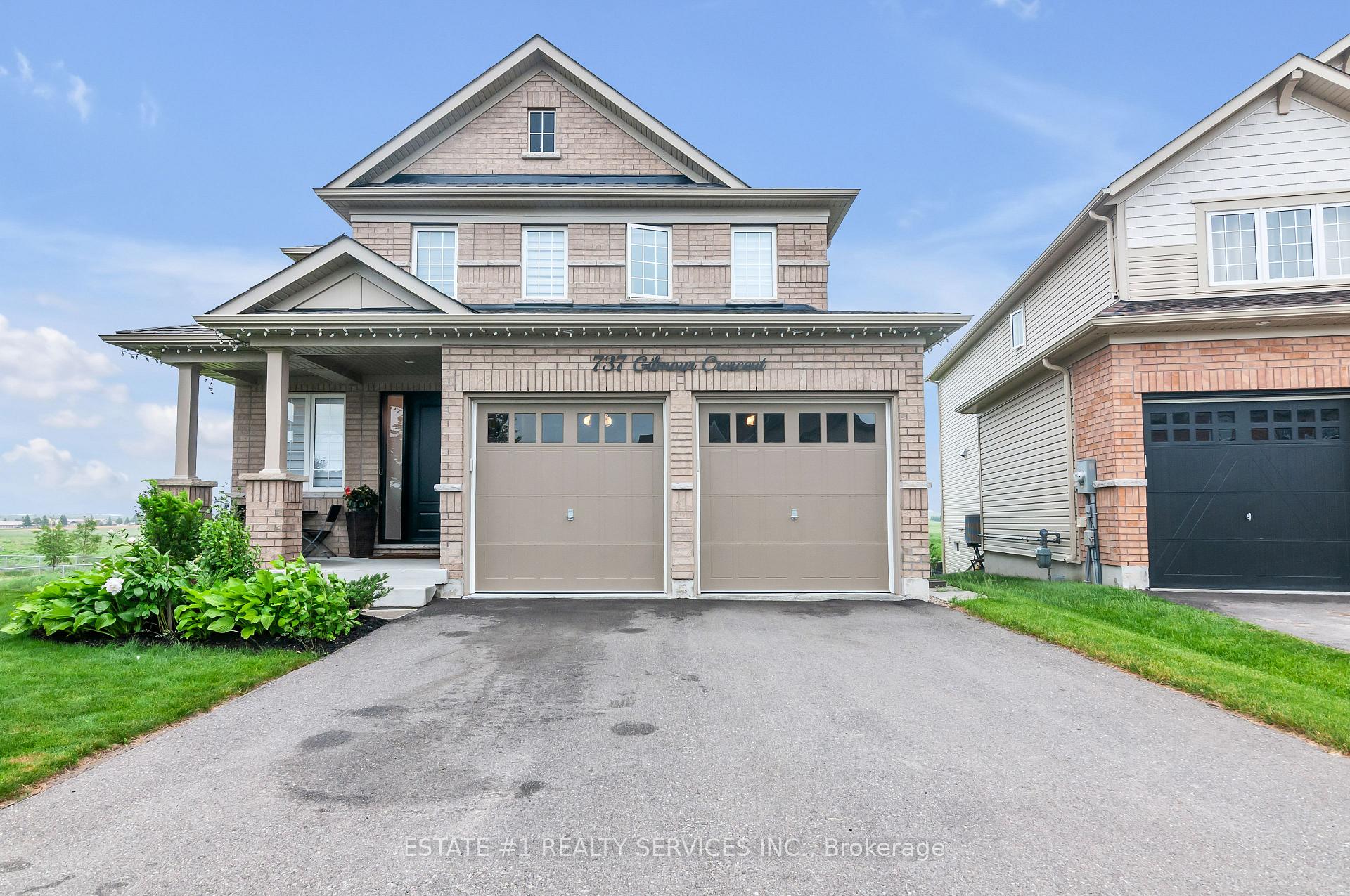 Front of 737 Gilmour Crescent