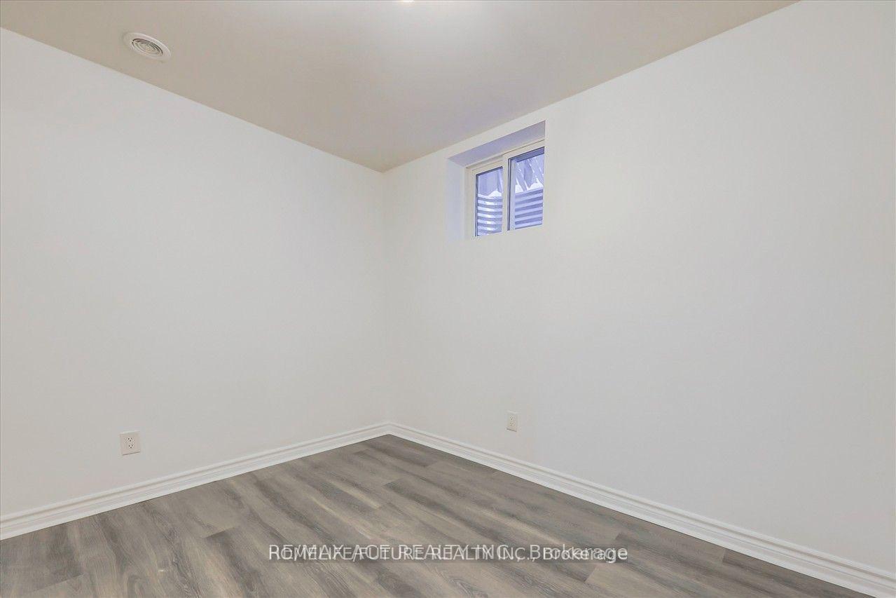 Photo 9 of Unit Bsmt, 1579 Heathside Crescent, Pickering, Liverpool — HOMEH