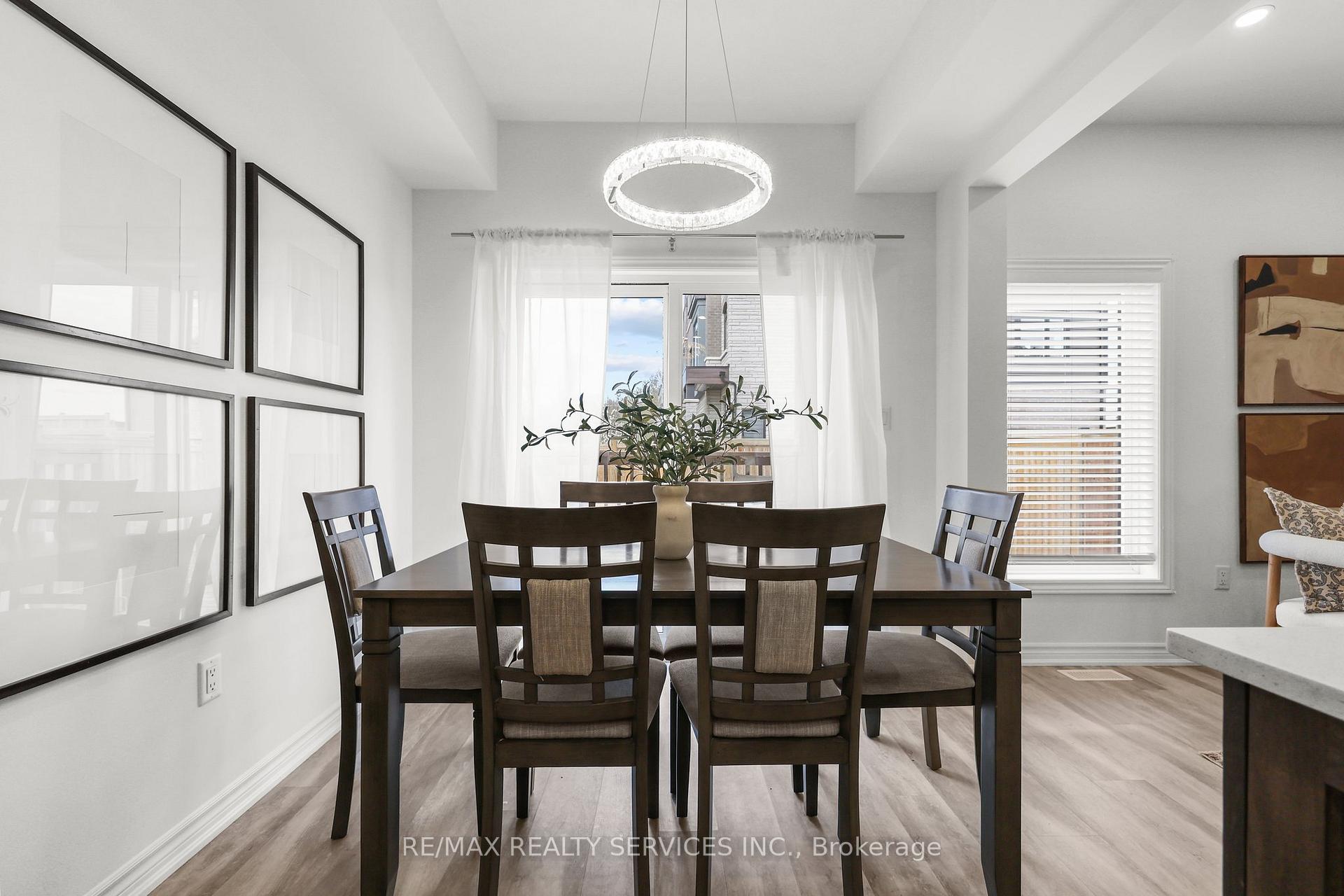 Photo 20 of Unit 13, 324 Equestrian Way, Cambridge, Hagey — HOMEH