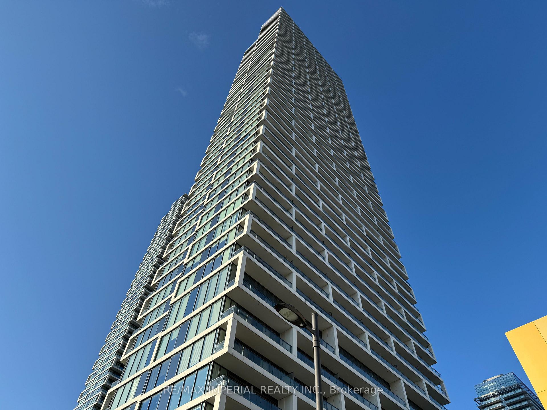 Front of Unit 2603, 5 Buttermill Avenue