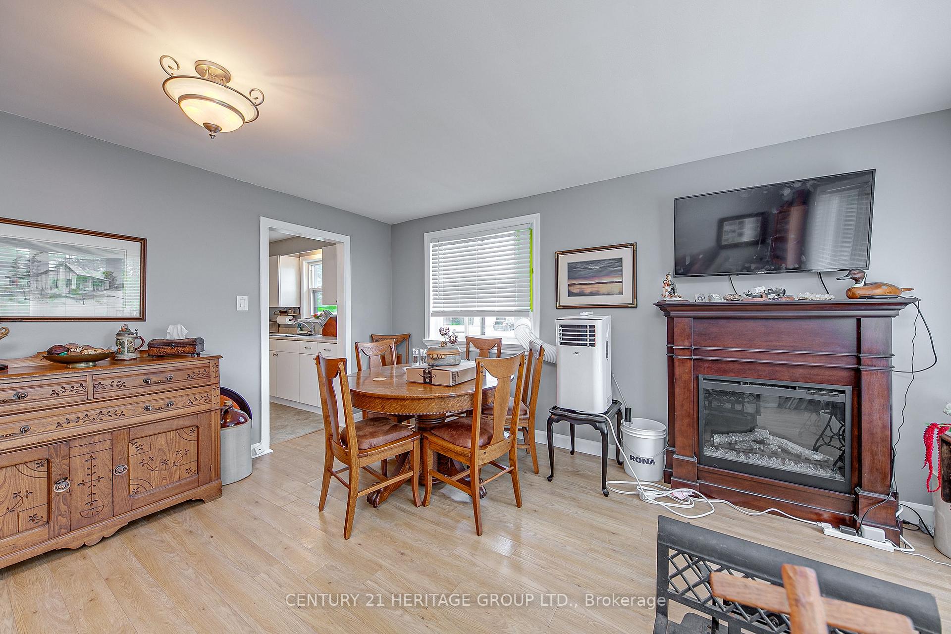Photo 18 of 36 Puget Street, Barrie, North Shore — HOMEH