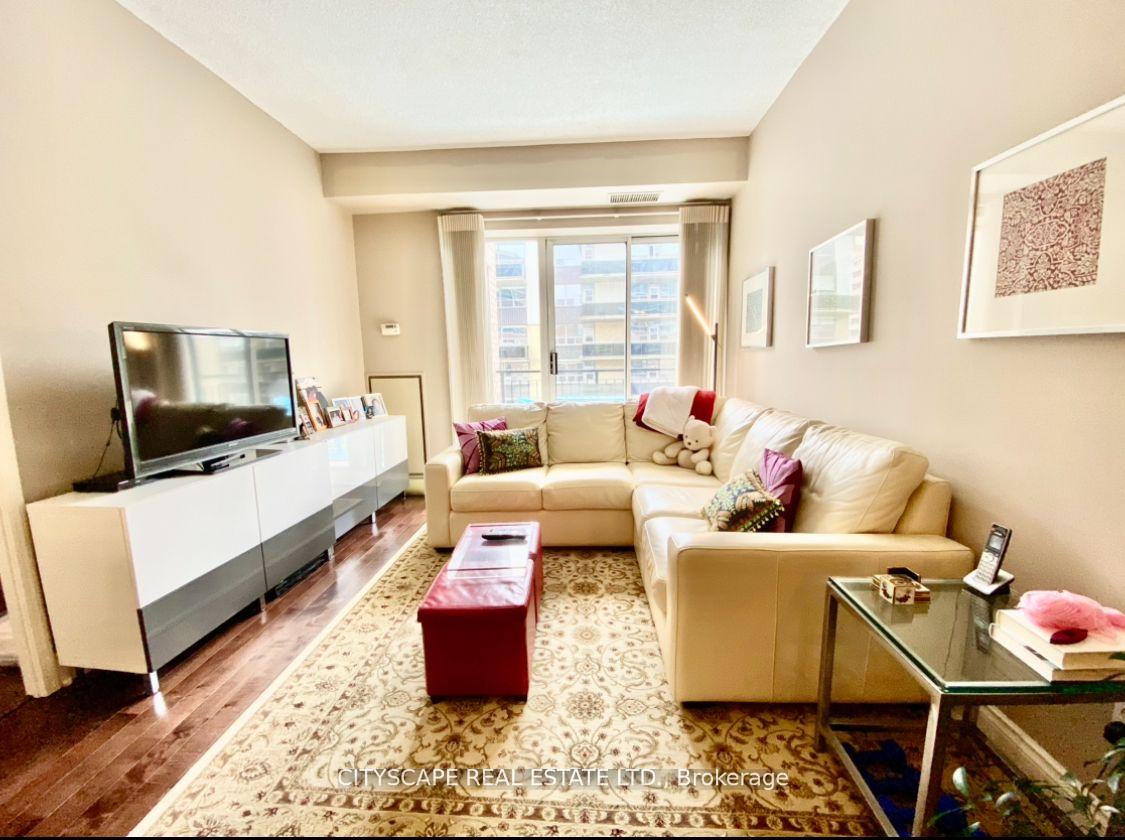 Photo 4 of Unit PH1, 188 Redpath Avenue, Toronto, Mount Pleasant West — HOMEH