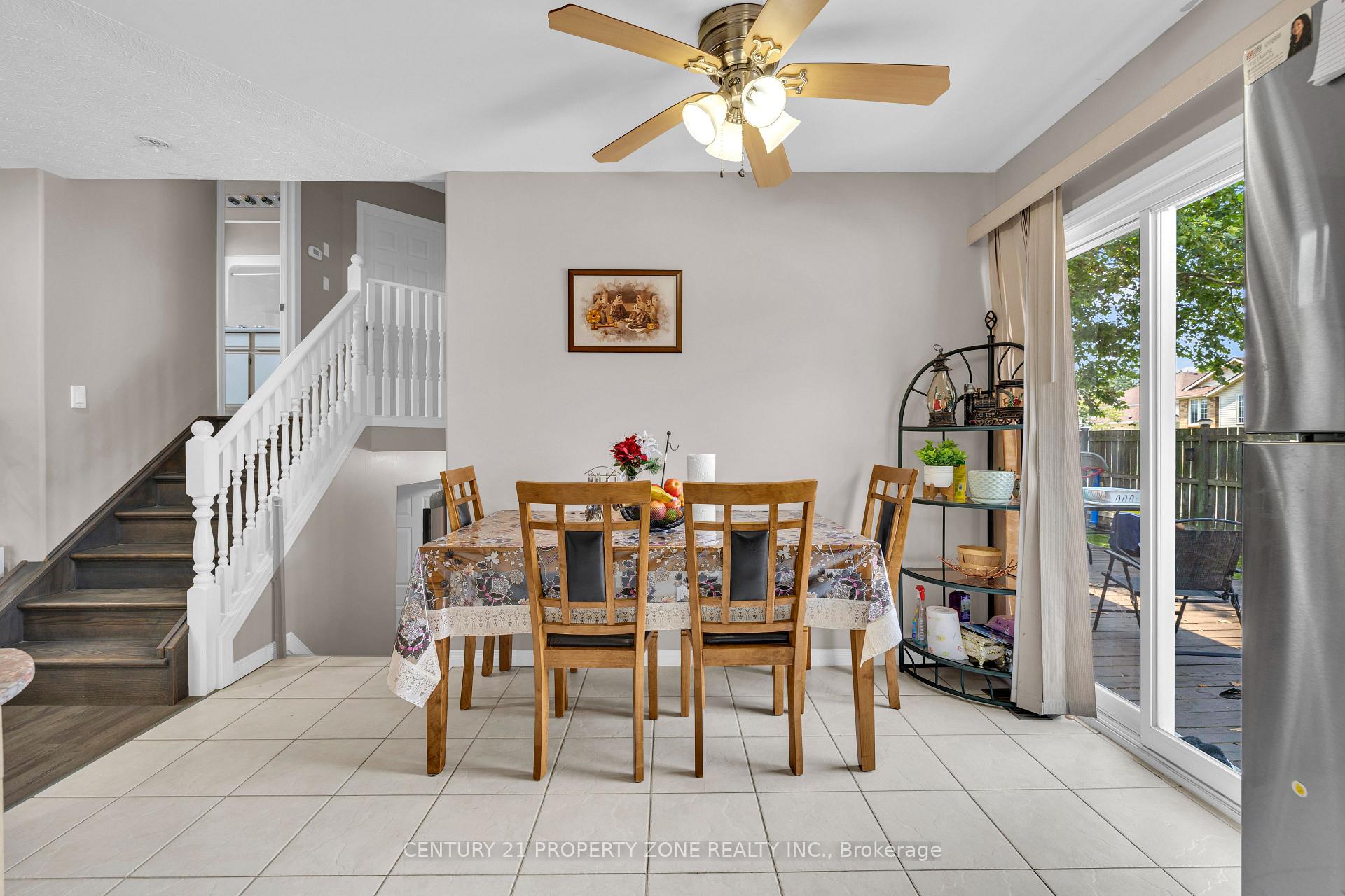 Photo 24 of 1437 Hansen Crescent W, Windsor — HOMEH