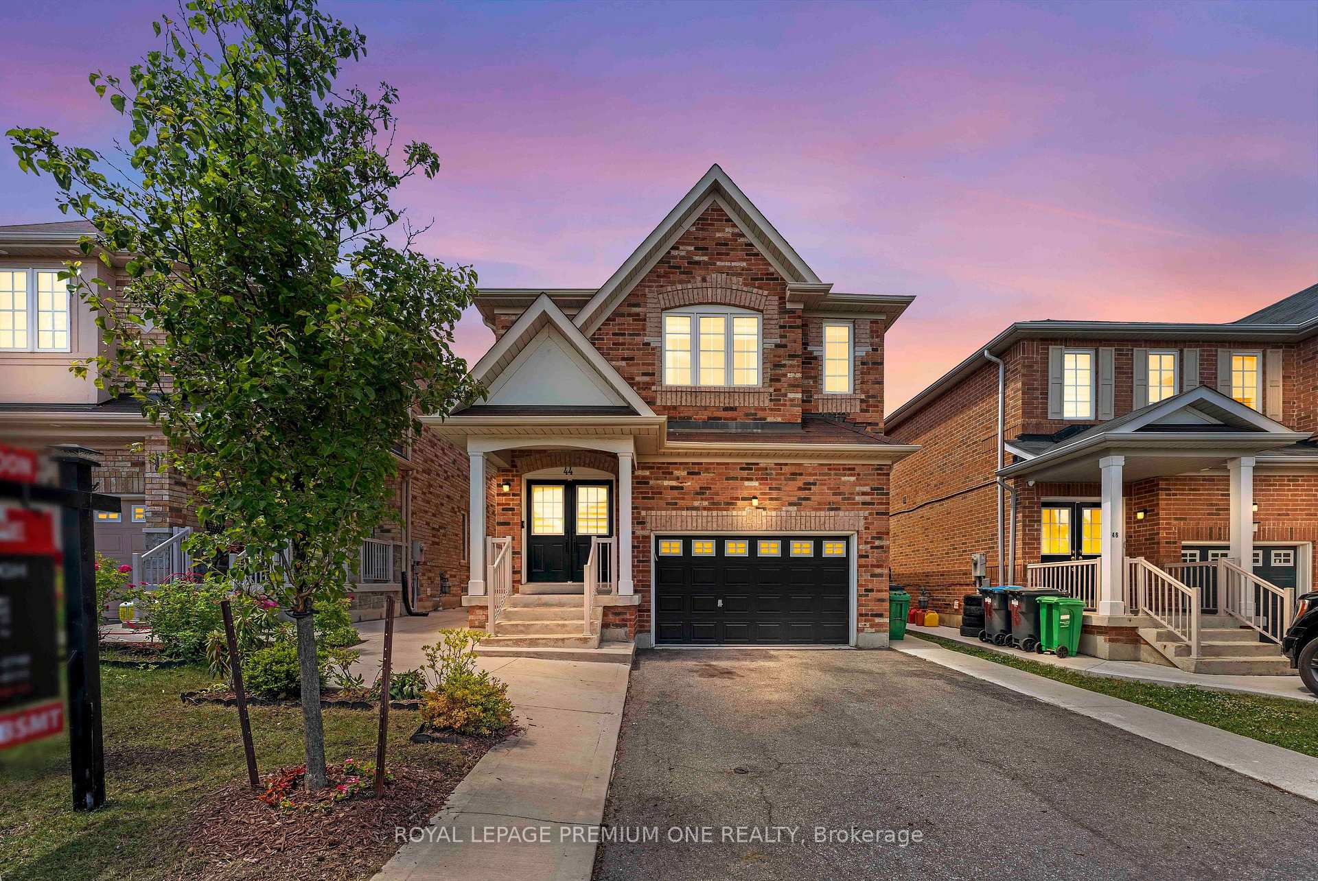 Photo 1 of 44 Dockside Court, Brampton, Sandringham-Wellington — HOMEH