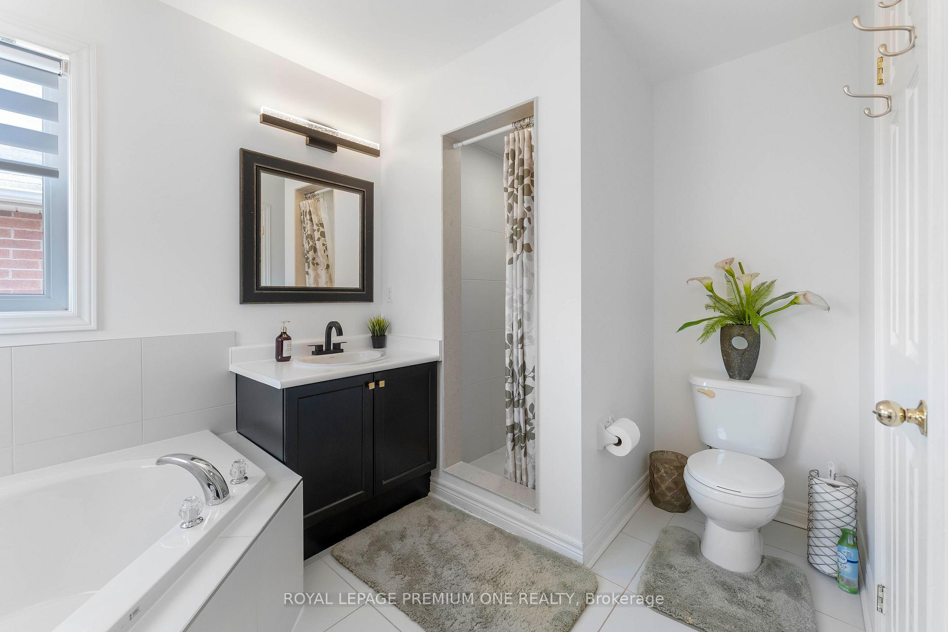 Photo 20 of 44 Dockside Court, Brampton, Sandringham-Wellington — HOMEH
