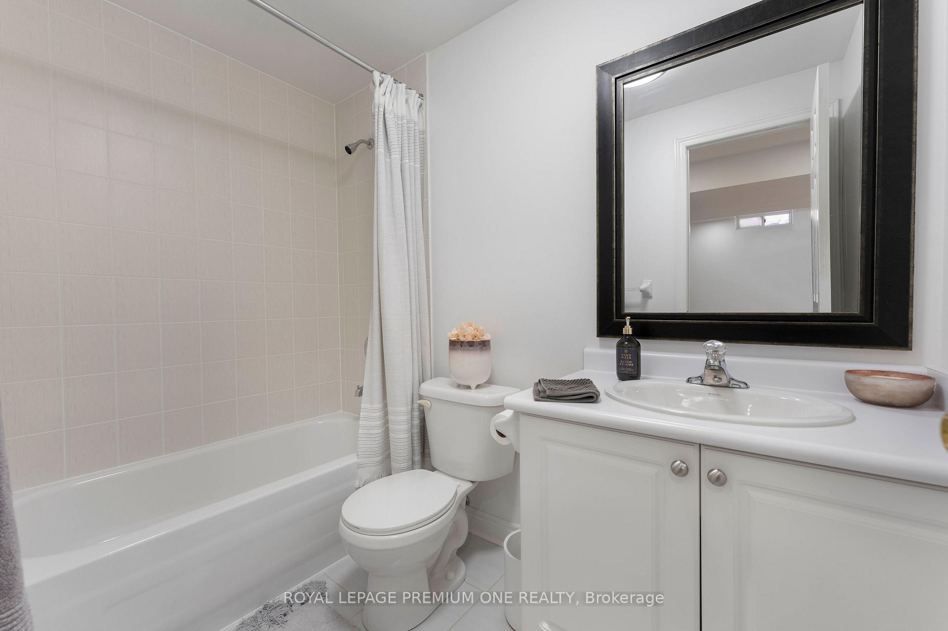 Photo 23 of 44 Dockside Court, Brampton, Sandringham-Wellington — HOMEH