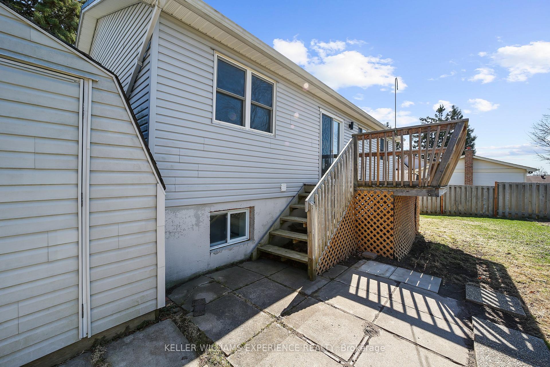 Photo 39 of 60 Heather Street, Barrie, Sunnidale — HOMEH