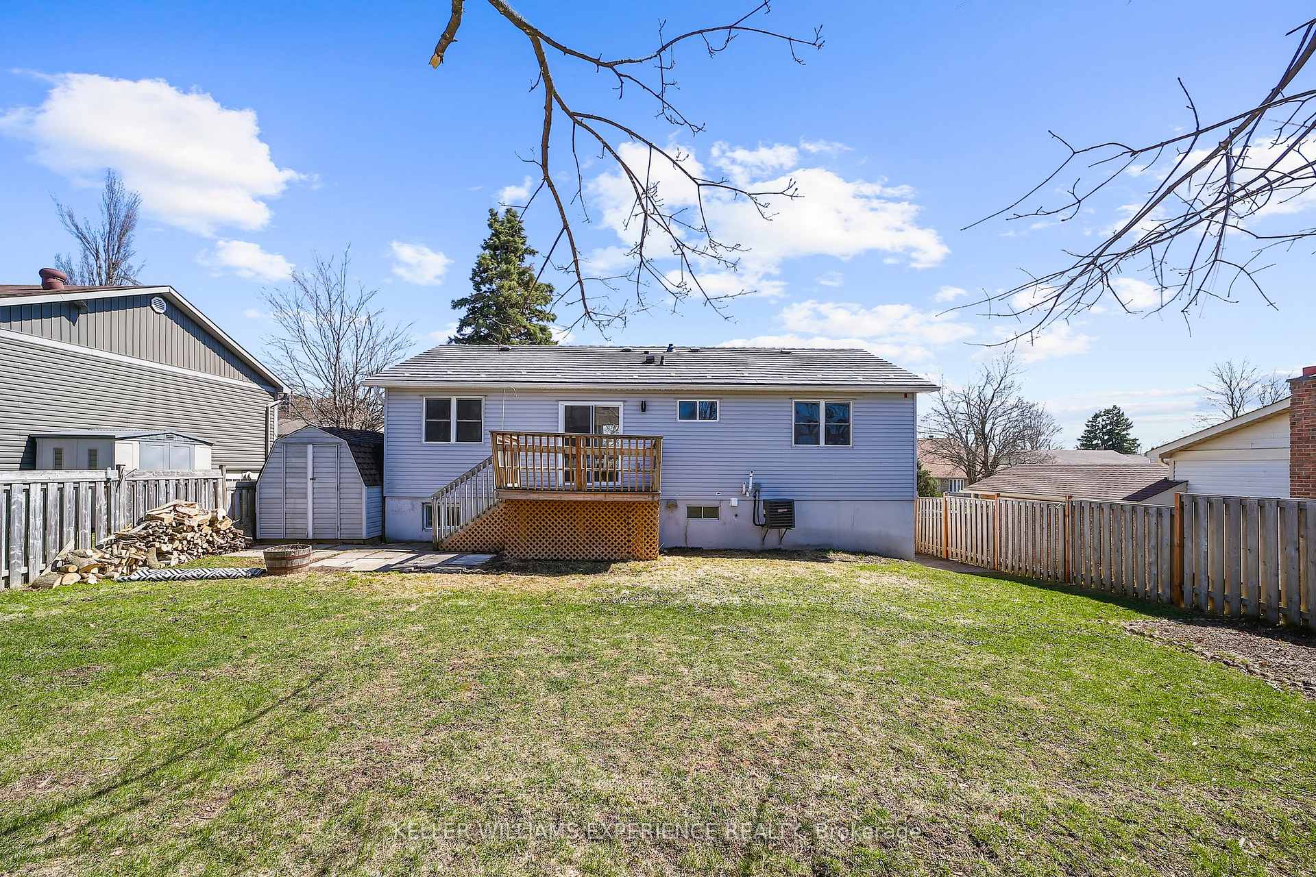 Photo 40 of 60 Heather Street, Barrie, Sunnidale — HOMEH