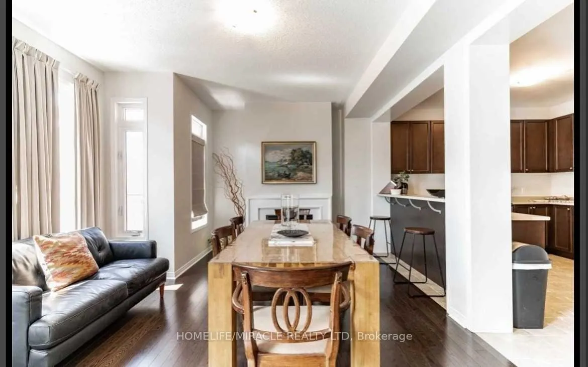 Photo 3 of Unit Upper, 17 Yellowknife Road, Brampton, Sandringham-Wellington North — HOMEH
