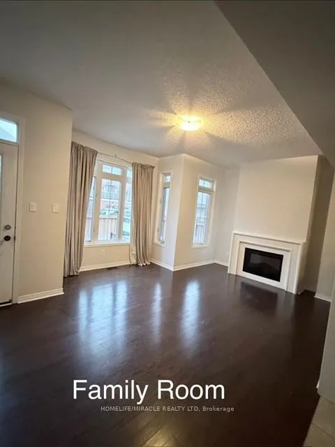Photo 7 of Unit Upper, 17 Yellowknife Road, Brampton, Sandringham-Wellington North — HOMEH