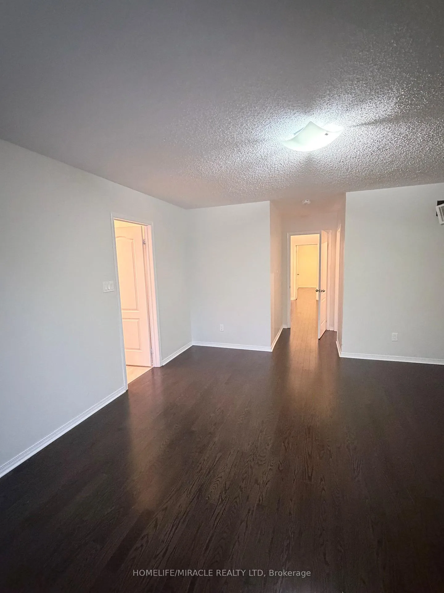 Photo 12 of Unit Upper, 17 Yellowknife Road, Brampton, Sandringham-Wellington North — HOMEH