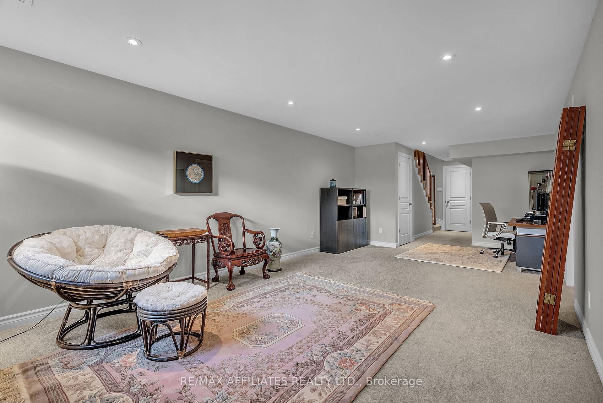 Photo 30 of 523 Rowers Way, Ottawa, Riverside South/Gloucester Glen — HOMEH