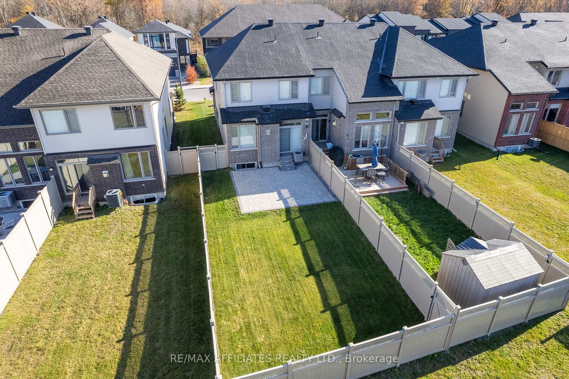 Photo 35 of 523 Rowers Way, Ottawa, Riverside South/Gloucester Glen — HOMEH