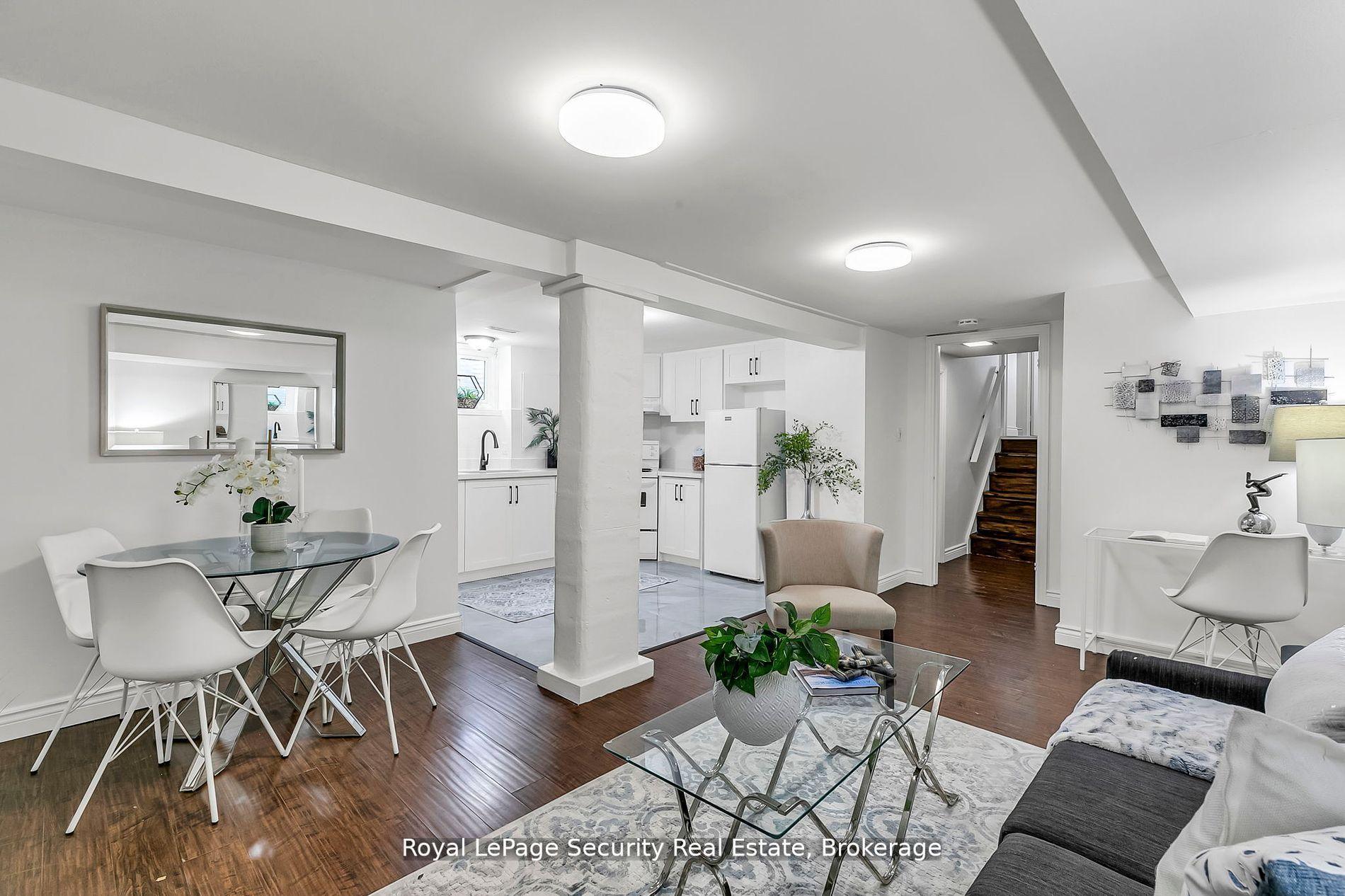 Photo 38 of 22 Burbank Place, Barrie, Grove East — HOMEH