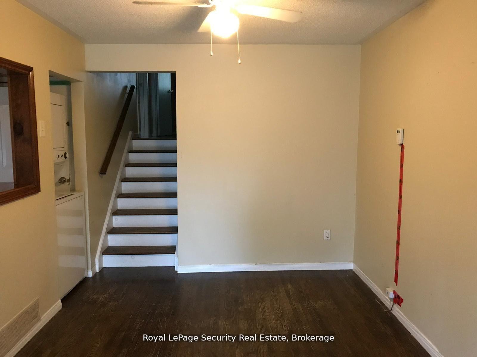 Photo 32 of 22 Burbank Place, Barrie, Grove East — HOMEH