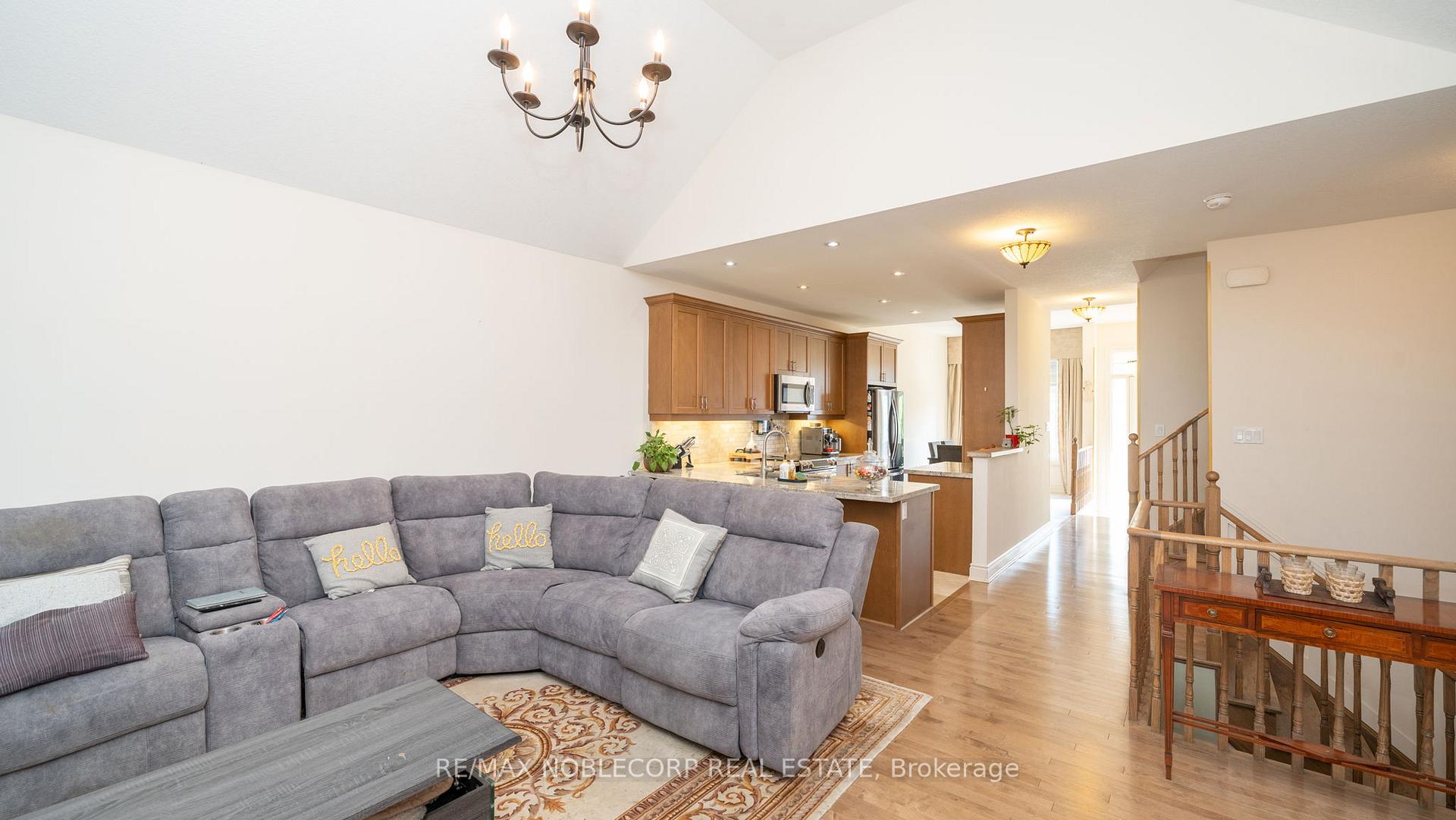 Photo 19 of Unit 128, 40 Hillcrest Drive, New Tecumseth, Alliston — HOMEH