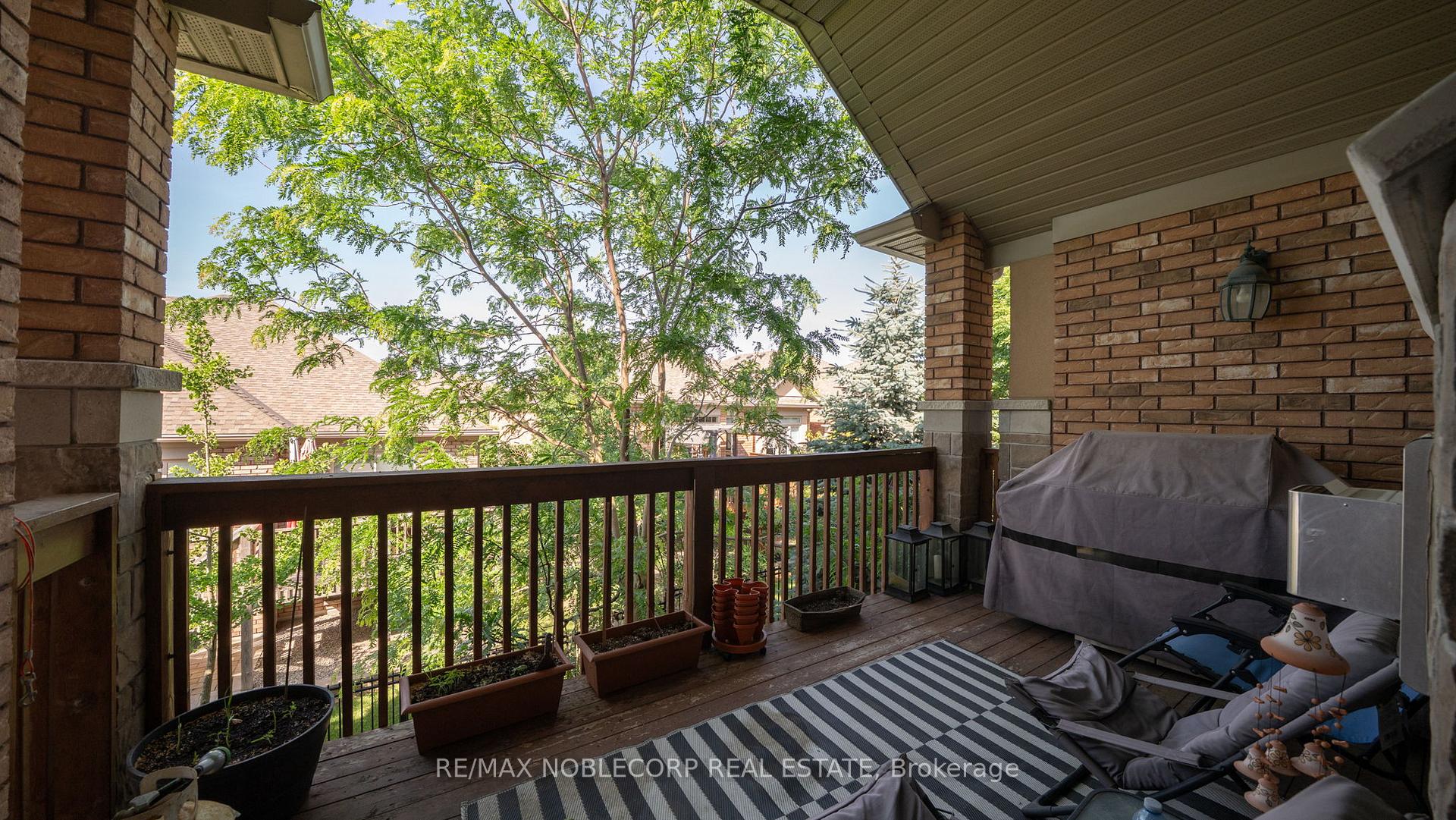 Photo 33 of Unit 128, 40 Hillcrest Drive, New Tecumseth, Alliston — HOMEH