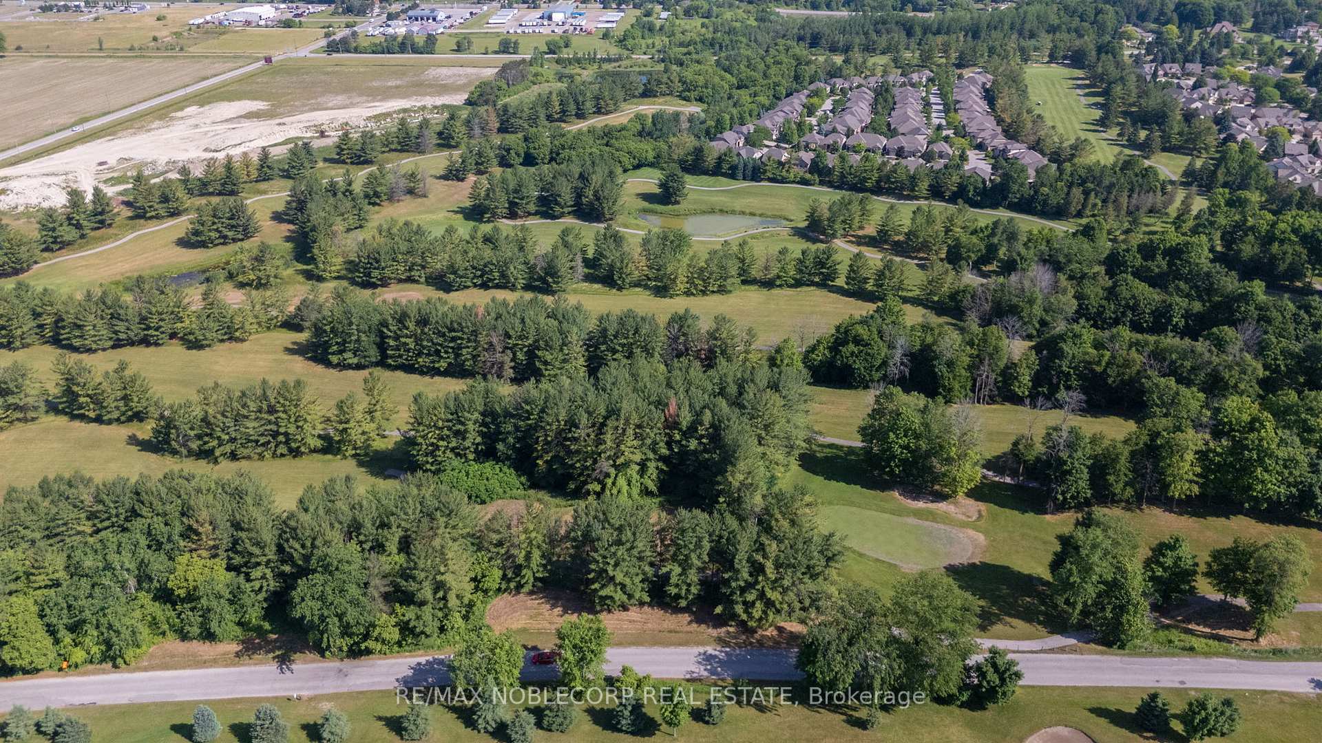 Photo 38 of Unit 128, 40 Hillcrest Drive, New Tecumseth, Alliston — HOMEH