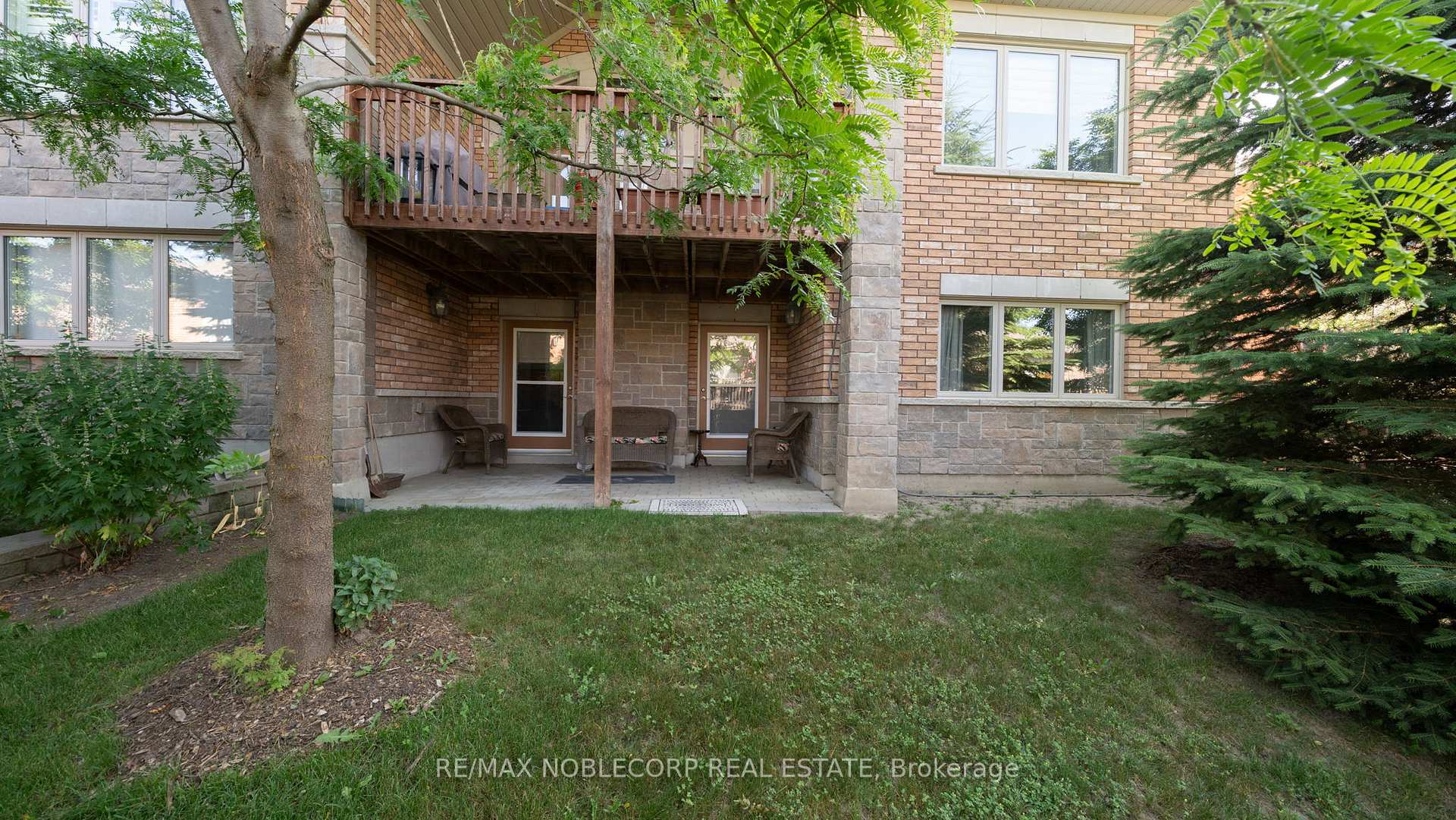 Photo 44 of Unit 128, 40 Hillcrest Drive, New Tecumseth, Alliston — HOMEH