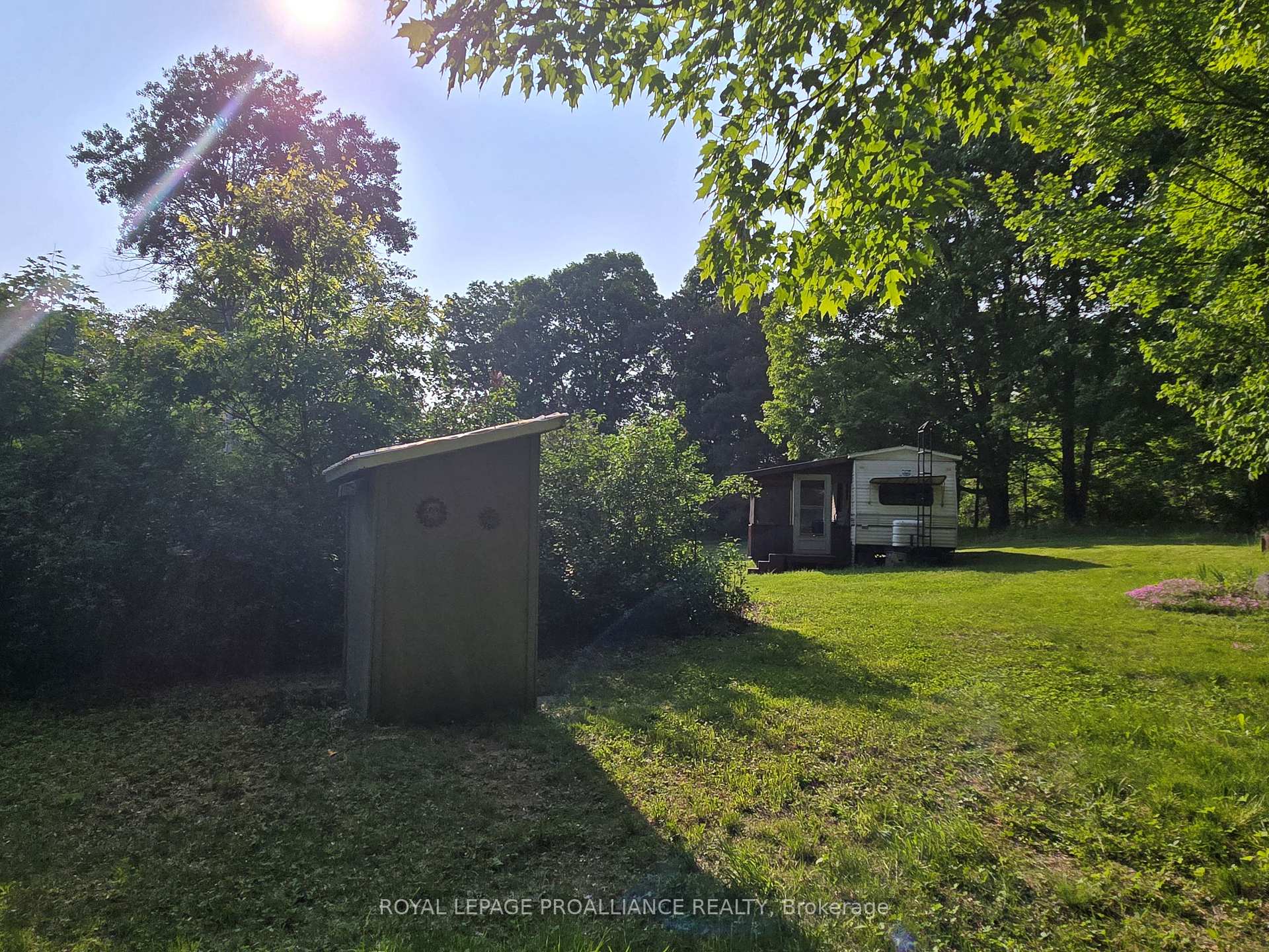 Photo 2 of 2476 Henderson Road, Central Frontenac, Frontenac Centre — HOMEH