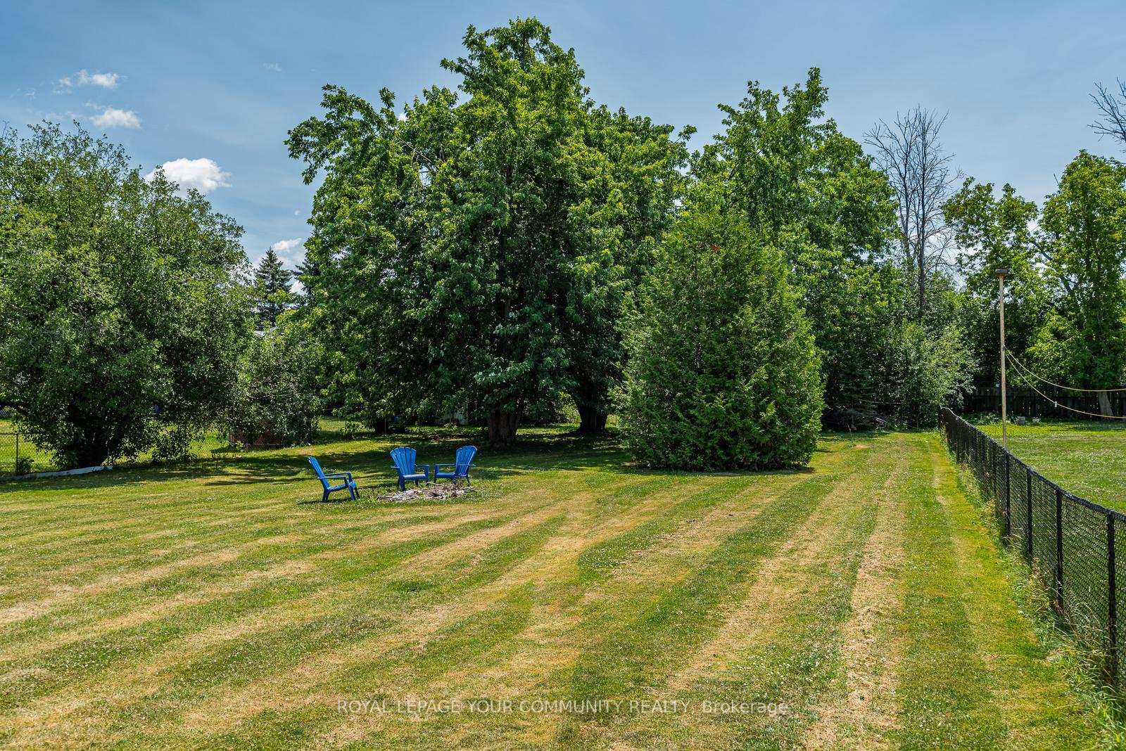 Photo 32 of 347 Lakeland Crescent, Brock, Beaverton — HOMEH