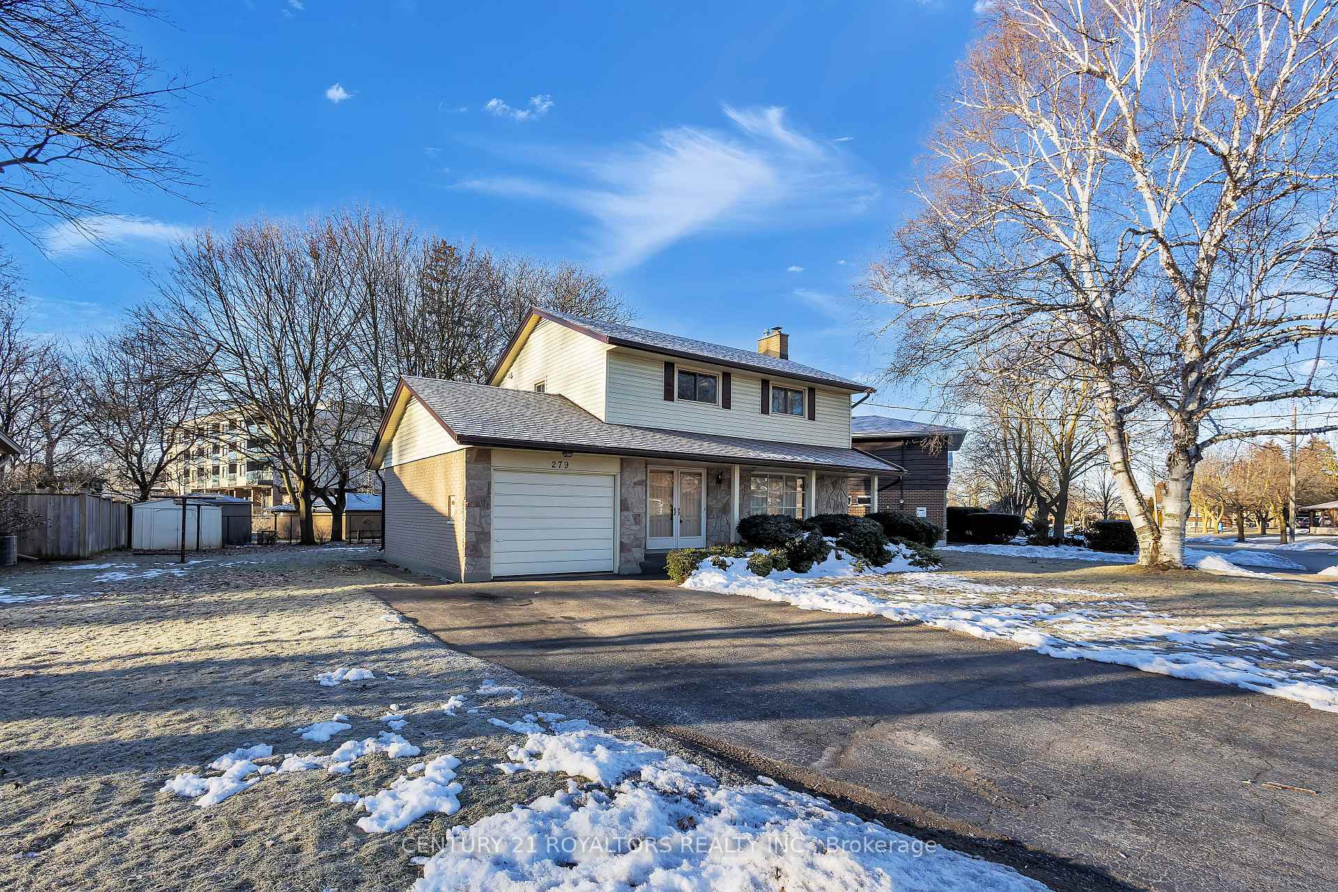 Photo 4 of 279 Kenneth Avenue, Kitchener — HOMEH