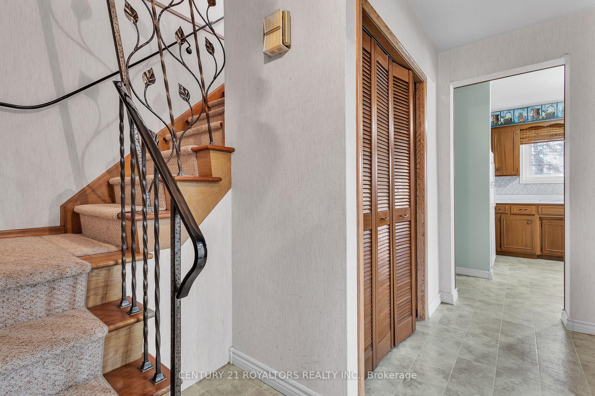Photo 21 of 279 Kenneth Avenue, Kitchener — HOMEH