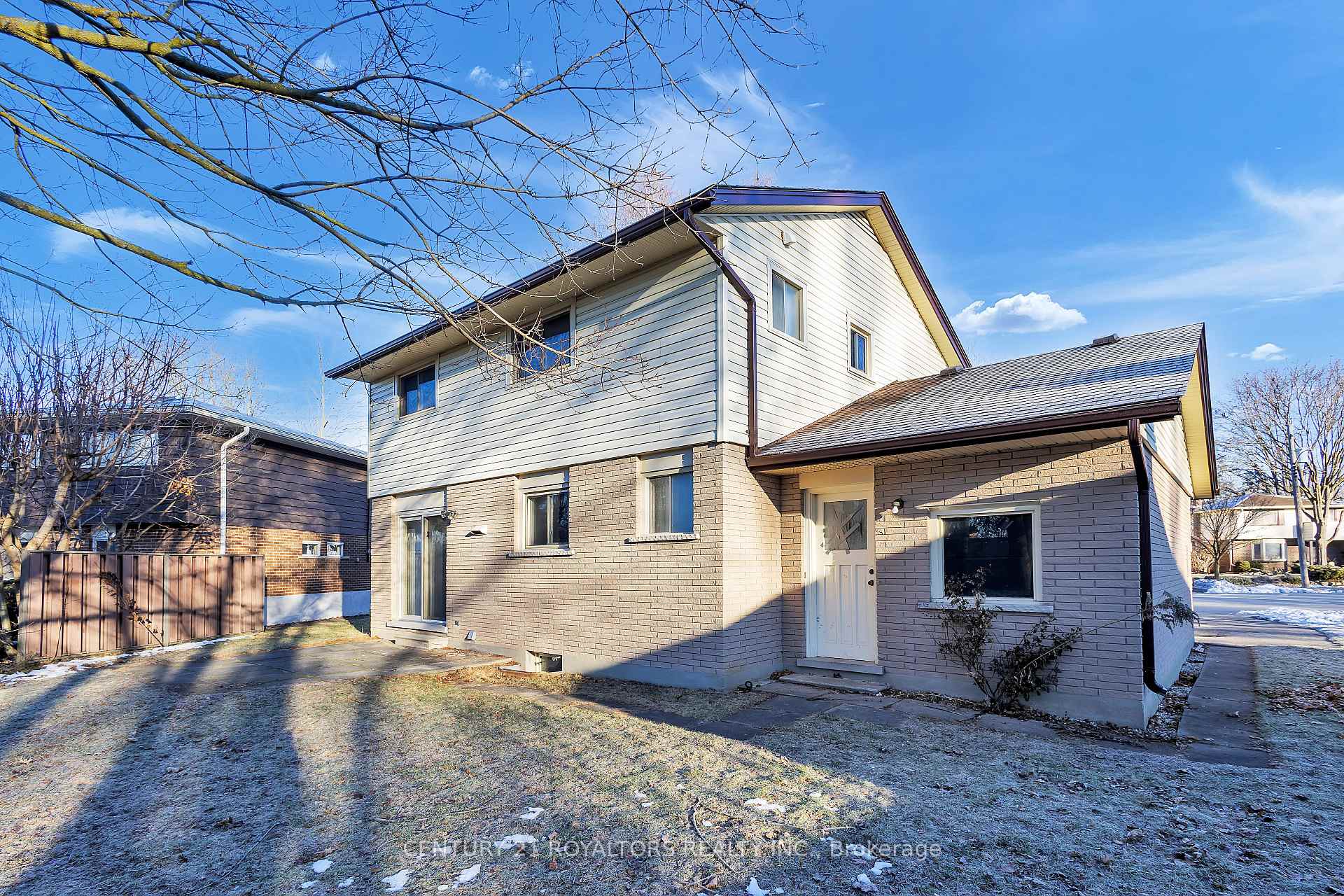 Photo 25 of 279 Kenneth Avenue, Kitchener — HOMEH