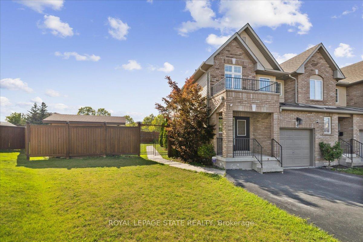 Photo 17 of 42 Meadow Wood Crescent, Hamilton, Stoney Creek Mountain — HOMEH