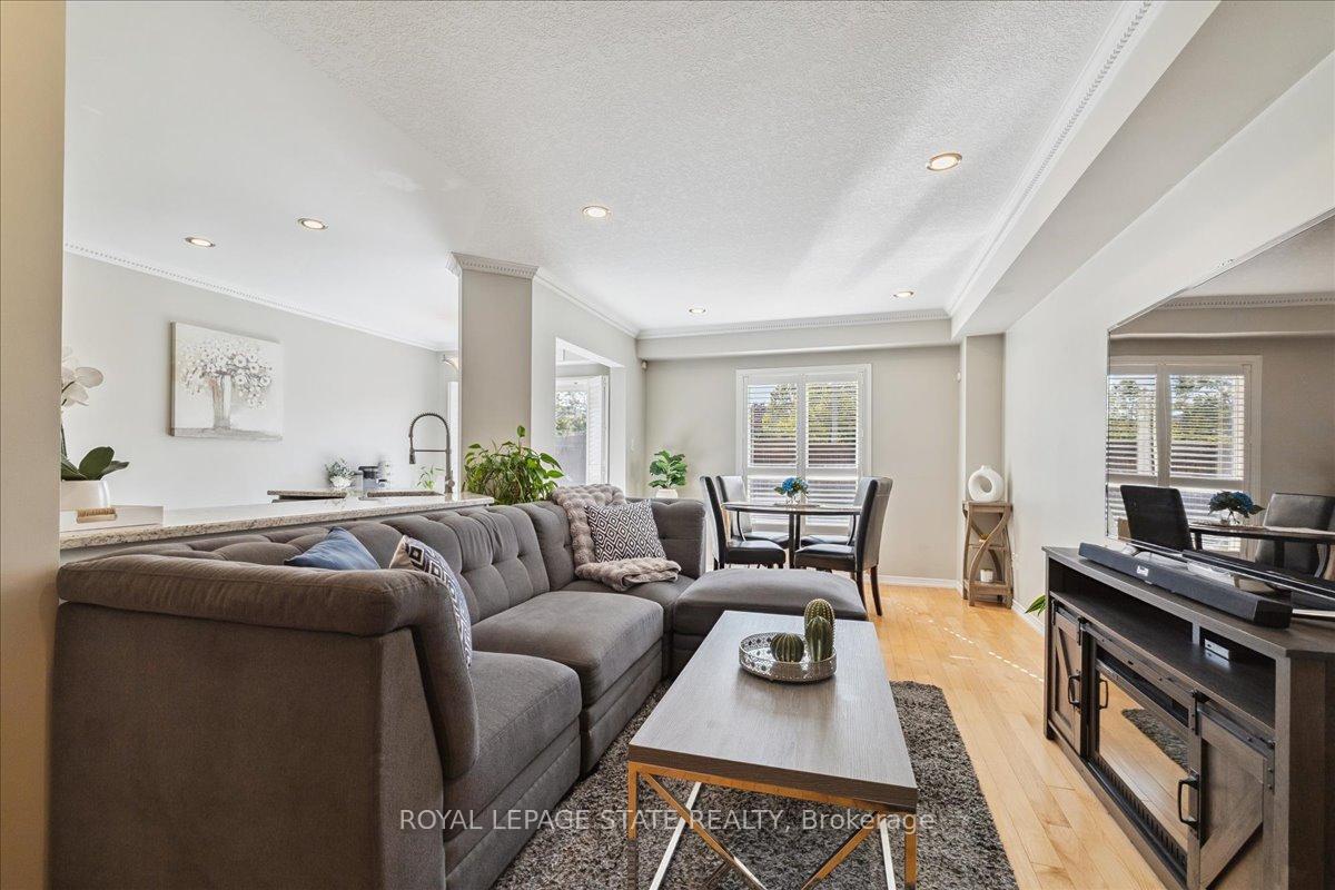 Photo 30 of 42 Meadow Wood Crescent, Hamilton, Stoney Creek Mountain — HOMEH
