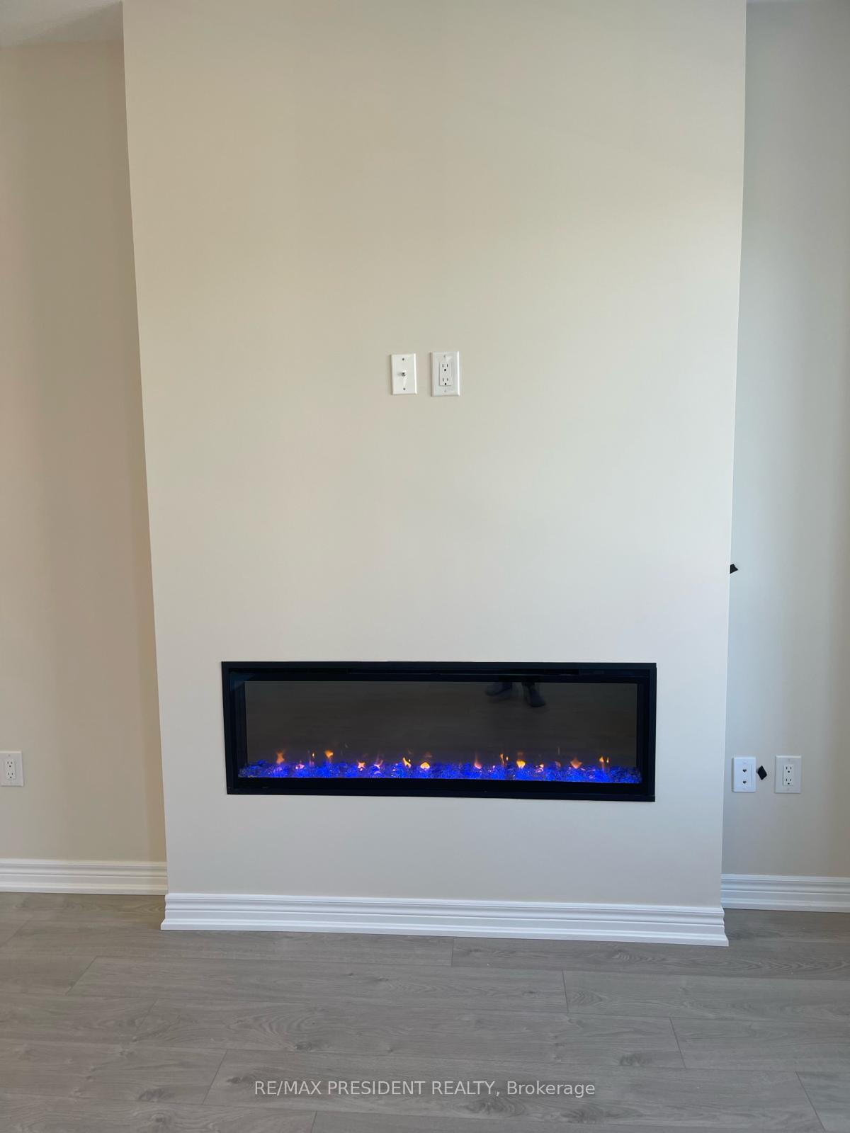 Photo 6 of Unit 105, 10 Birmingham Drive, Cambridge — HOMEH