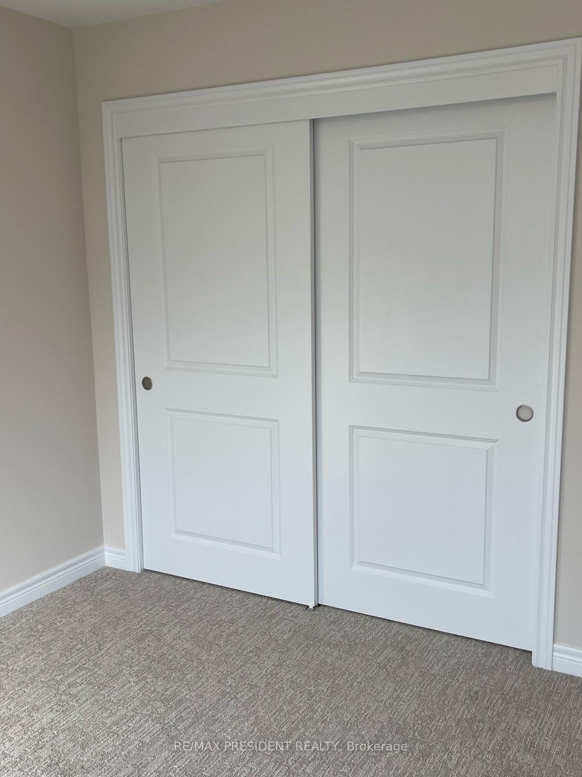 Photo 12 of Unit 105, 10 Birmingham Drive, Cambridge — HOMEH