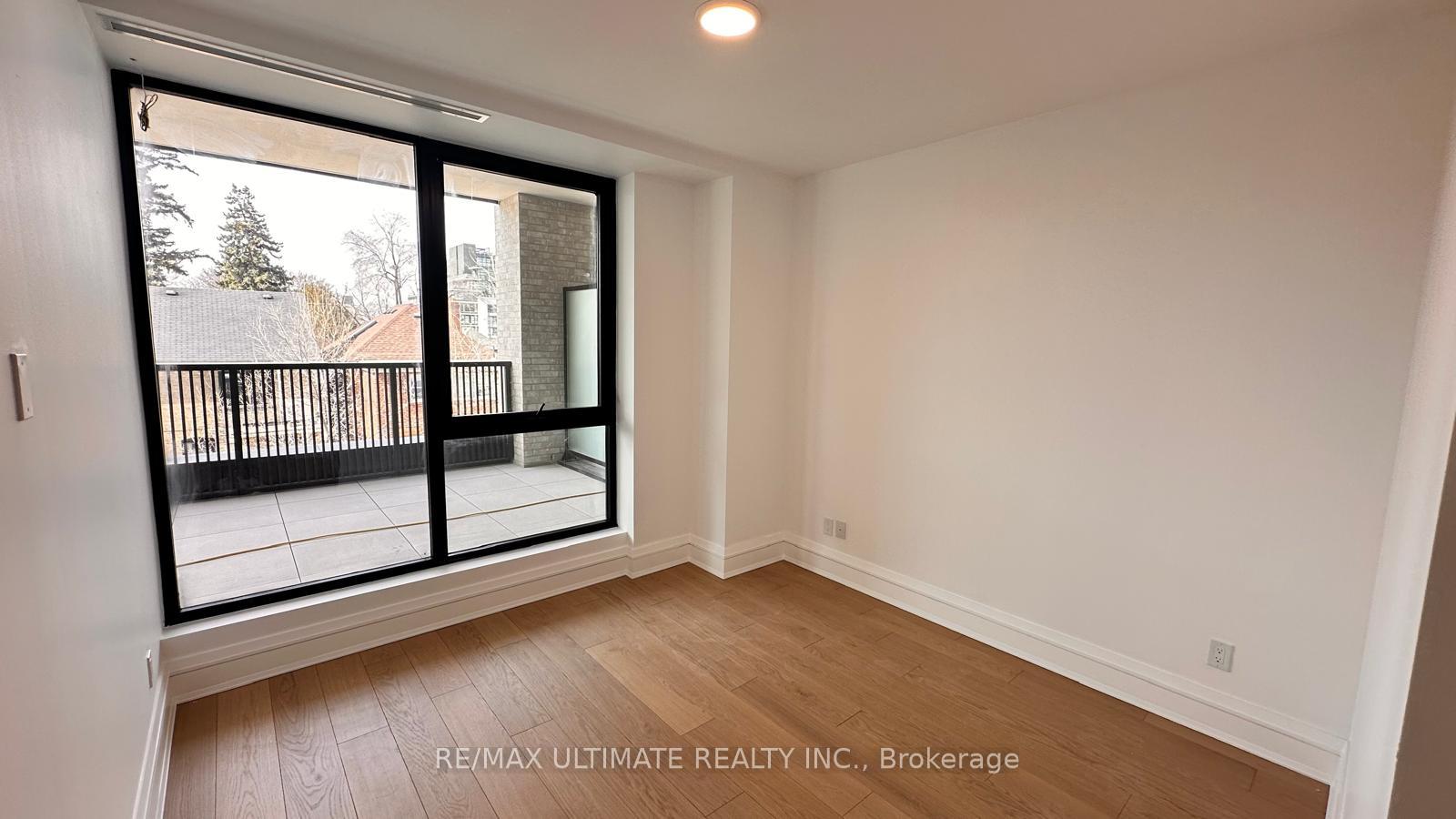 Photo 4 of Unit 2A, 2010 Bathurst Street, Toronto, Humewood-Cedarvale — HOMEH