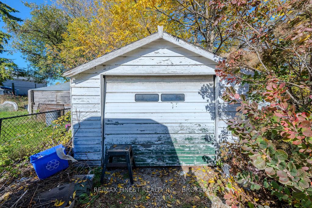 Photo 18 of 4737 Latimer Road, Frontenac, Frontenac South — HOMEH