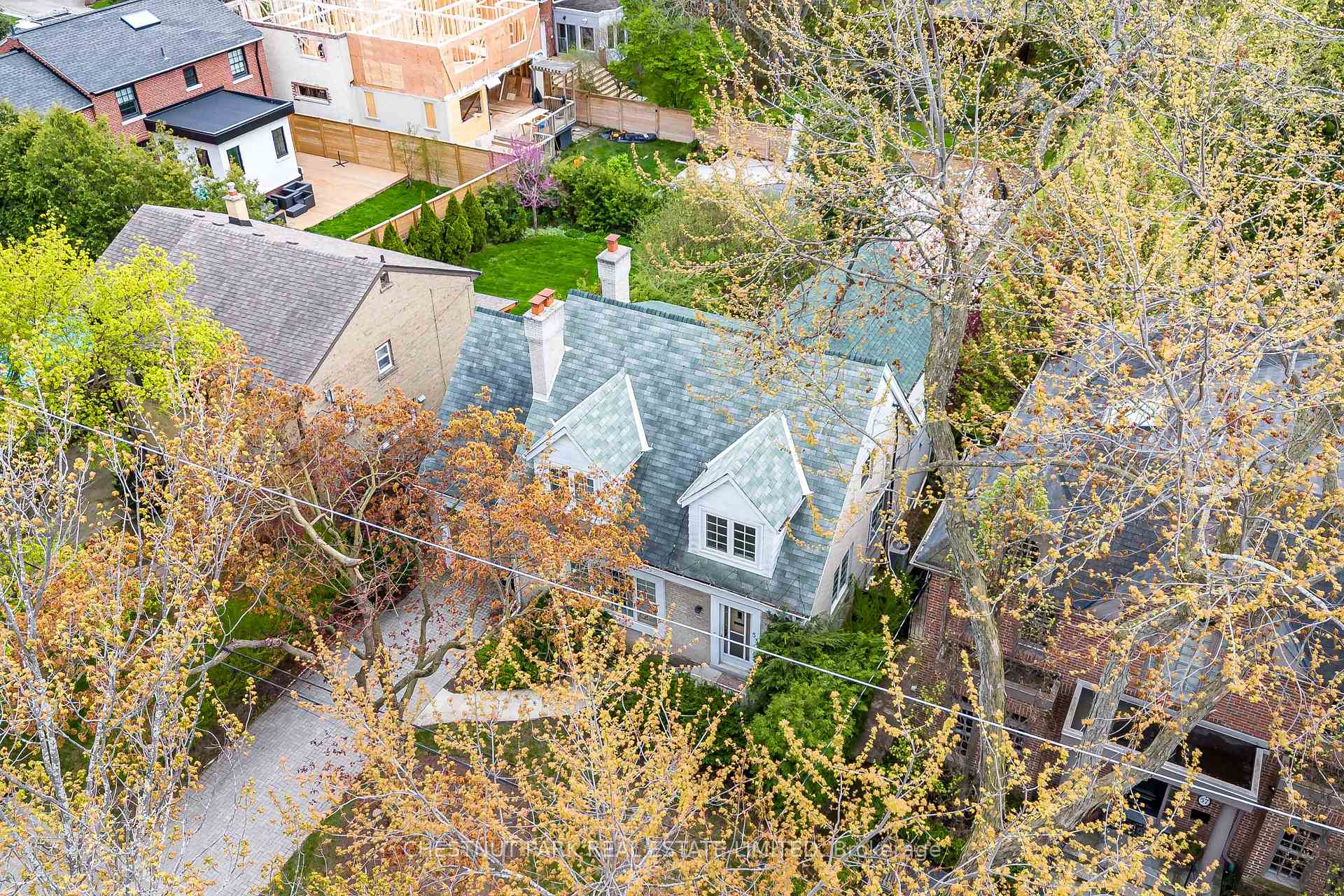 Photo 35 of 53 Caribou Road, Toronto, Bedford Park-Nortown — HOMEH