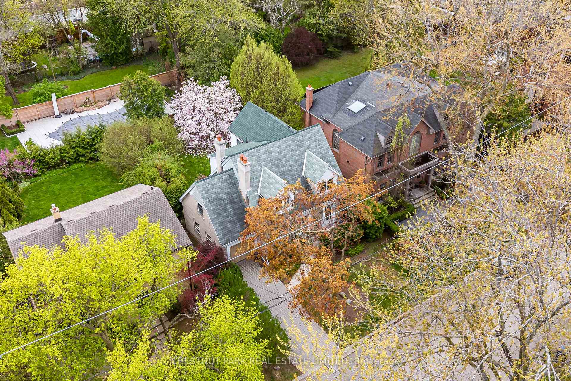 Photo 26 of 53 Caribou Road, Toronto, Bedford Park-Nortown — HOMEH