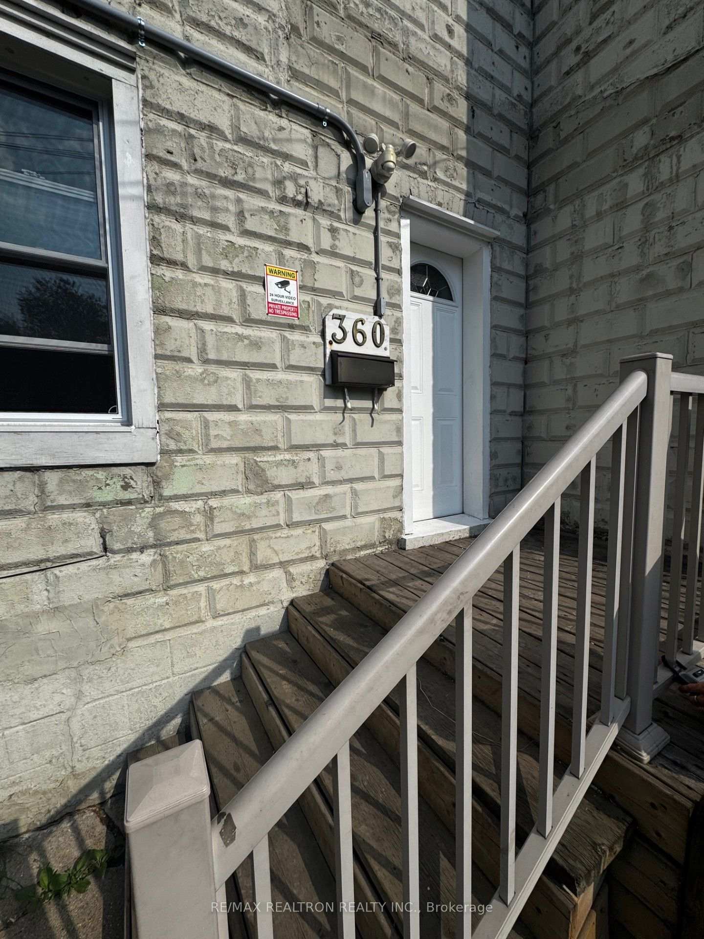 Photo 2 of 360 Cope Street, Hamilton, Homeside — HOMEH