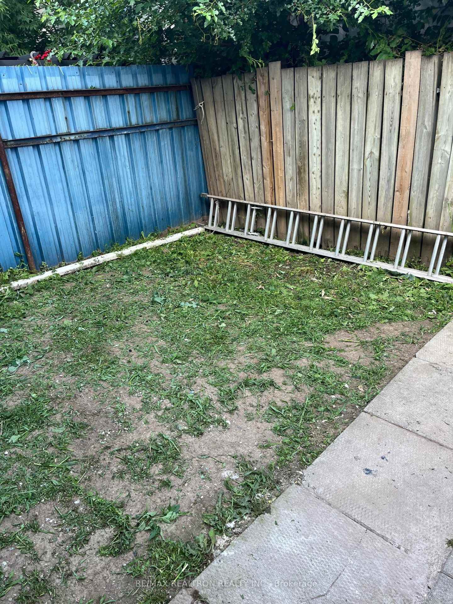 Photo 15 of 360 Cope Street, Hamilton, Homeside — HOMEH