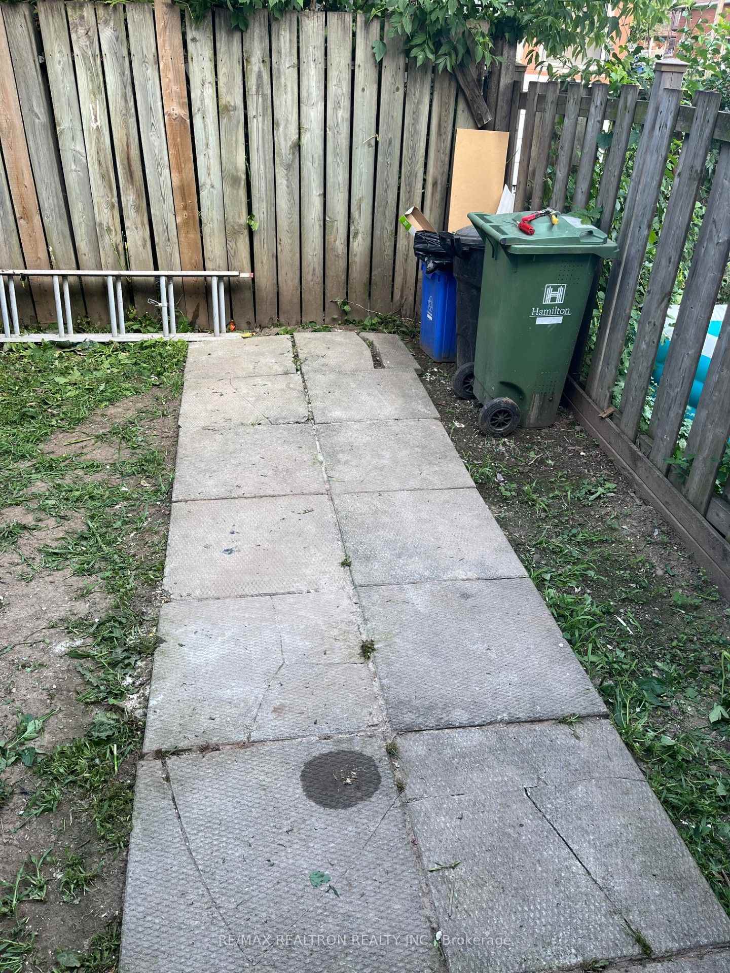 Photo 14 of 360 Cope Street, Hamilton, Homeside — HOMEH