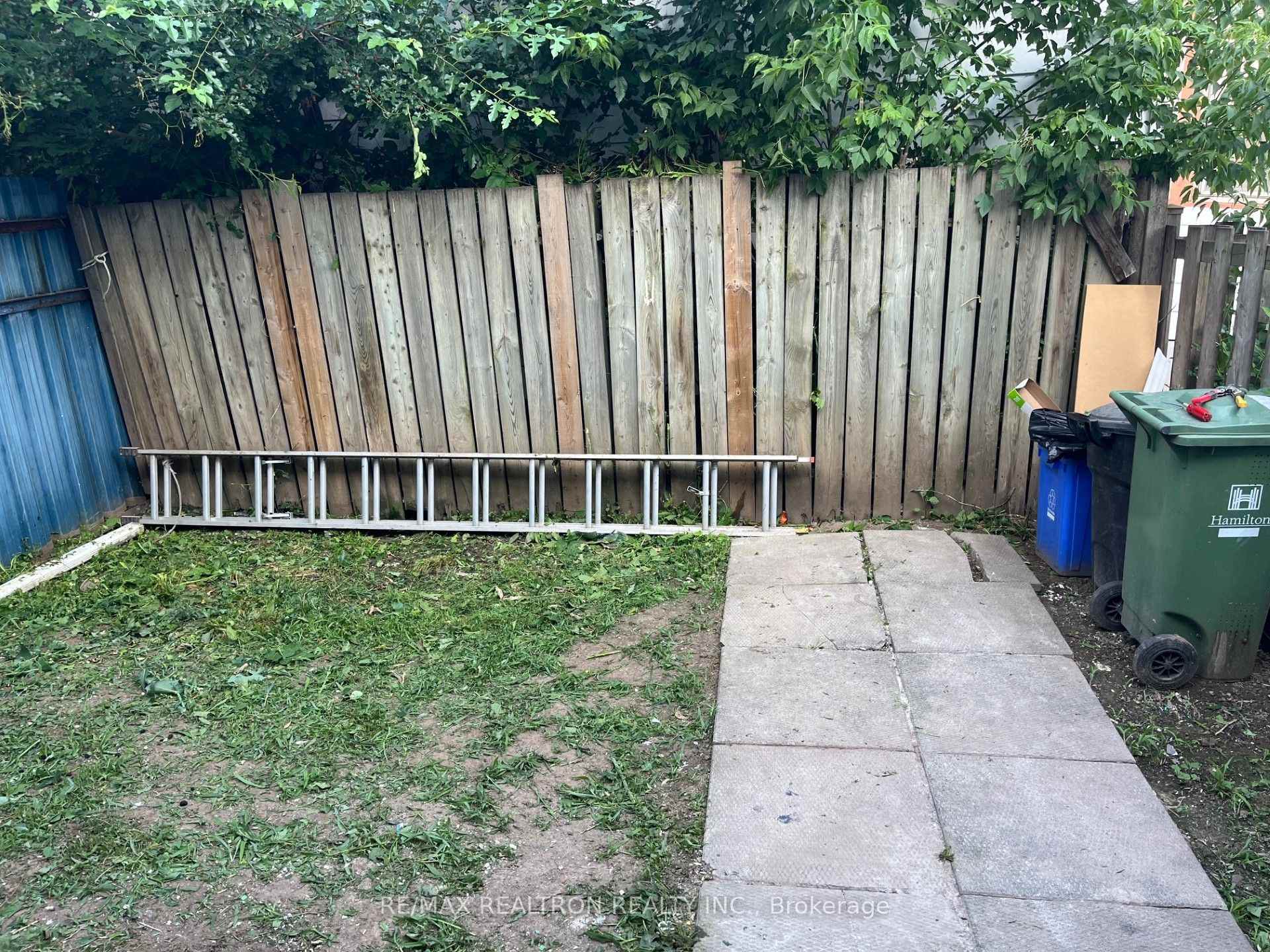 Photo 11 of 360 Cope Street, Hamilton, Homeside — HOMEH