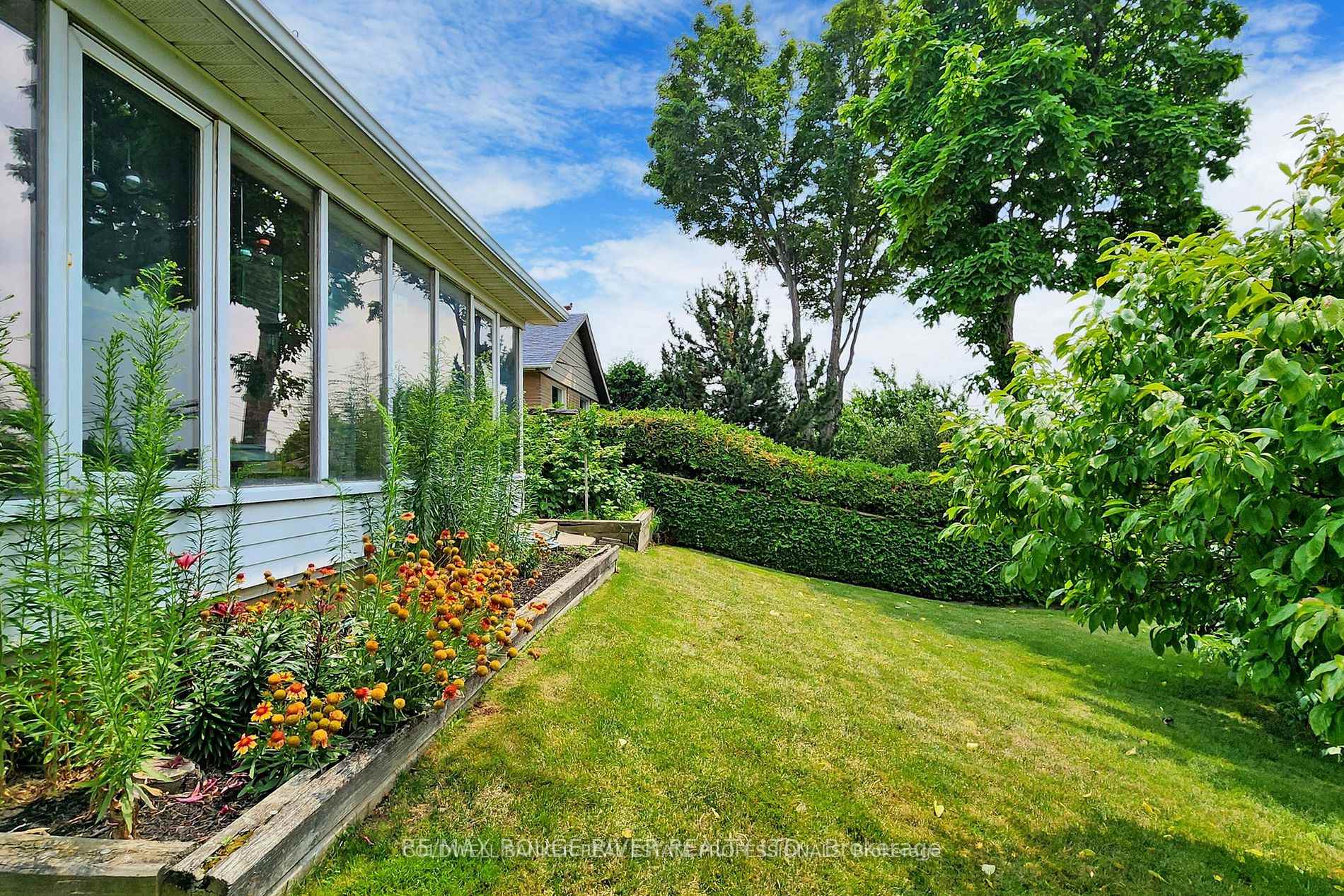 Photo 5 of 42 Budea Crescent, Scarborough, Wexford-Maryvale — HOMEH