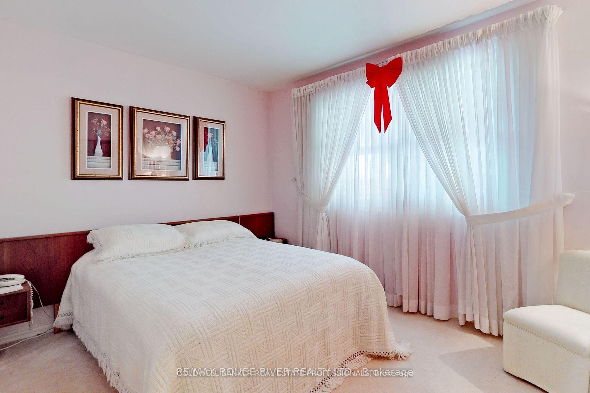 Photo 4 of 42 Budea Crescent, Scarborough, Wexford-Maryvale — HOMEH