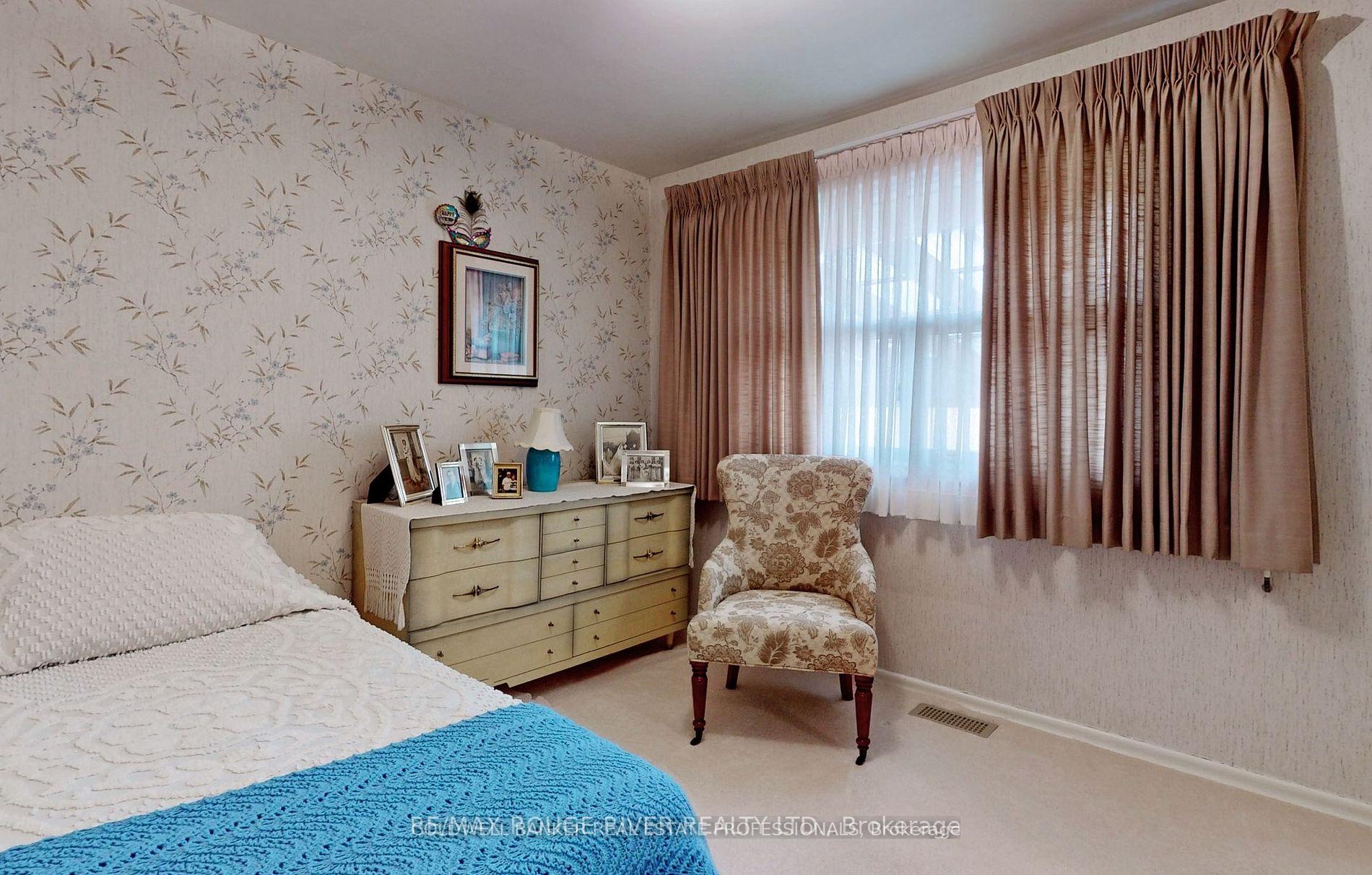 Photo 10 of 42 Budea Crescent, Scarborough, Wexford-Maryvale — HOMEH