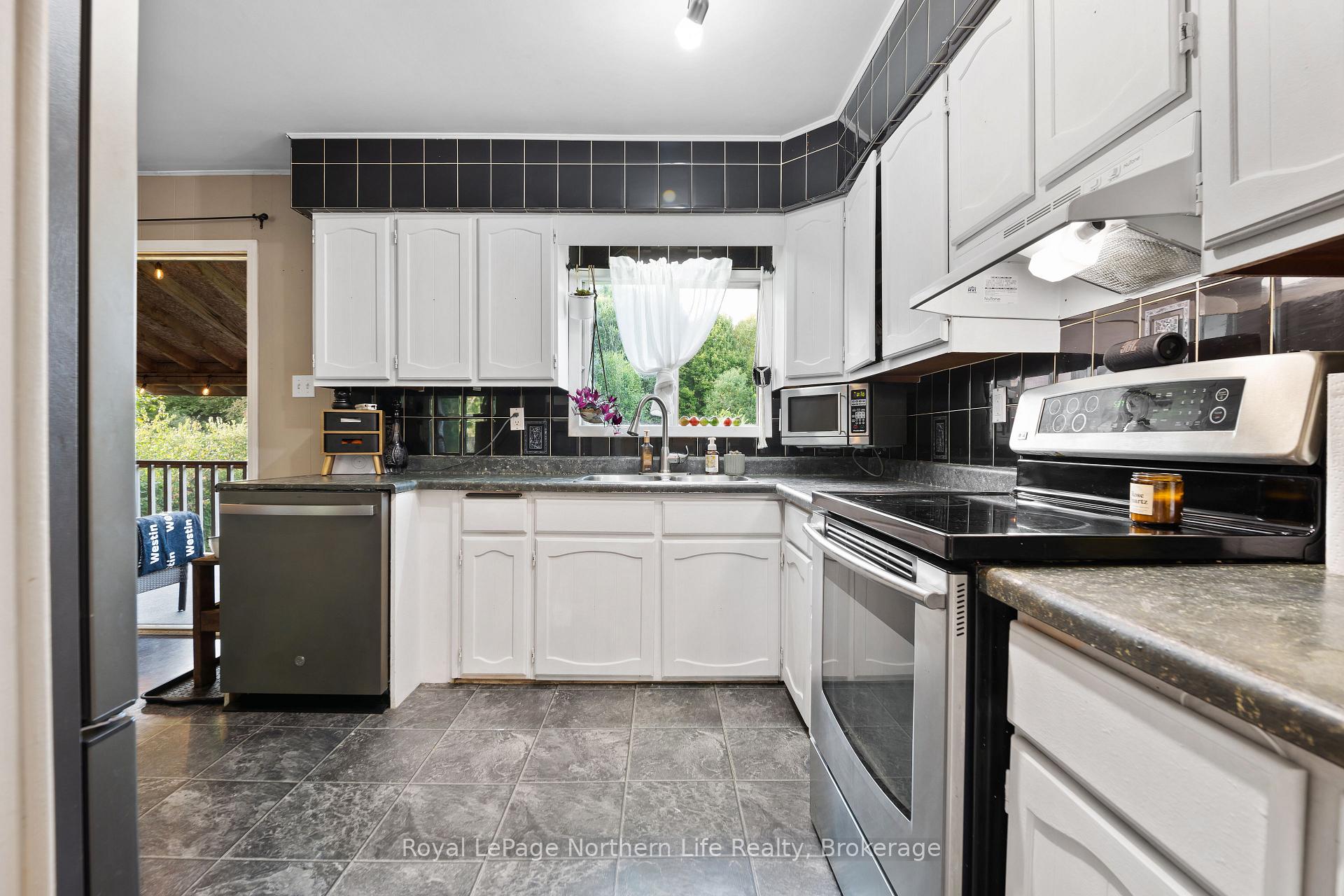 Photo 24 of 103 Development Road, Bonfield — HOMEH