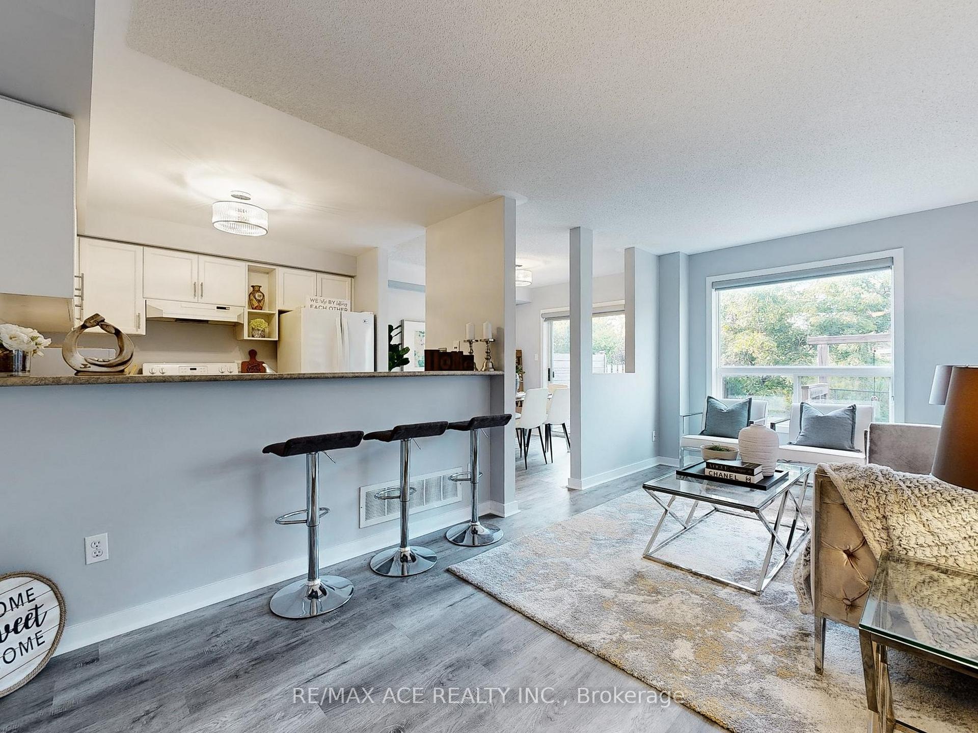Photo 9 of 40 Gadwall Avenue, Barrie, Painswick South — HOMEH