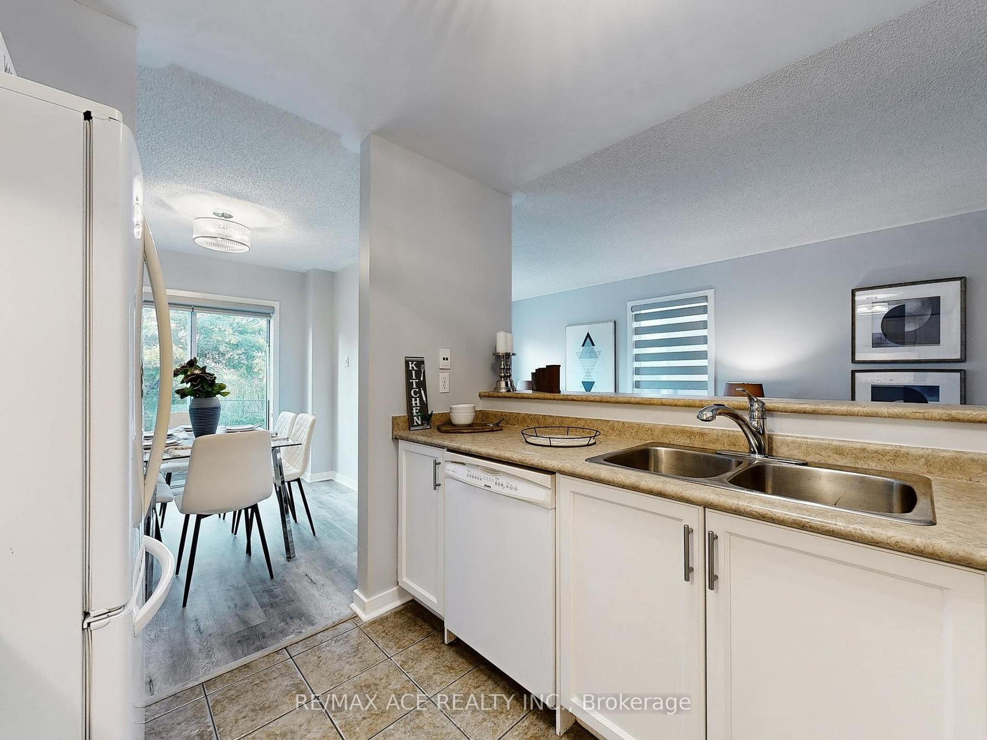Photo 10 of 40 Gadwall Avenue, Barrie, Painswick South — HOMEH