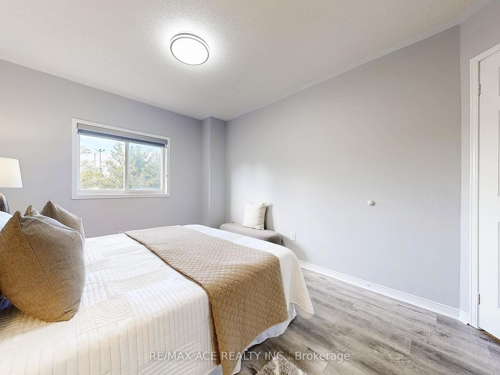 Photo 41 of 40 Gadwall Avenue, Barrie, Painswick South — HOMEH