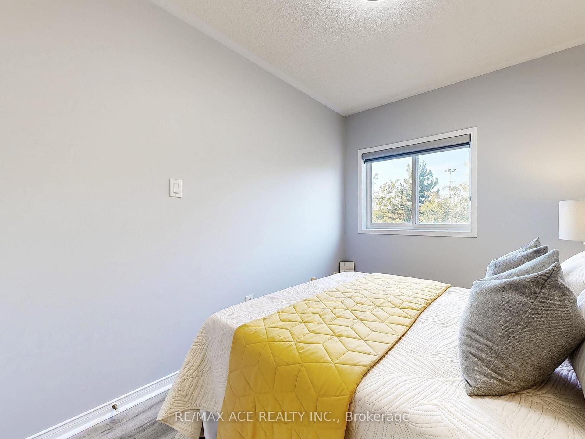 Photo 34 of 40 Gadwall Avenue, Barrie, Painswick South — HOMEH