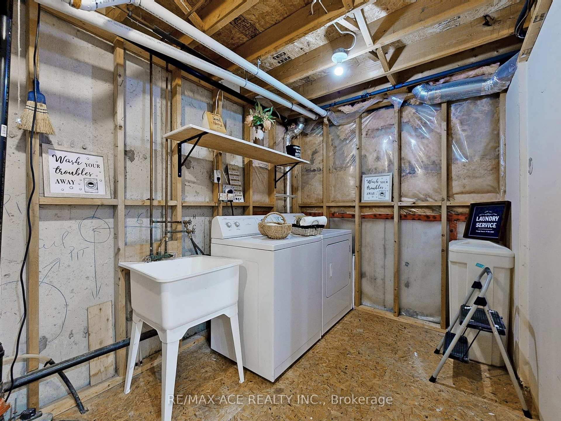 Photo 30 of 40 Gadwall Avenue, Barrie, Painswick South — HOMEH