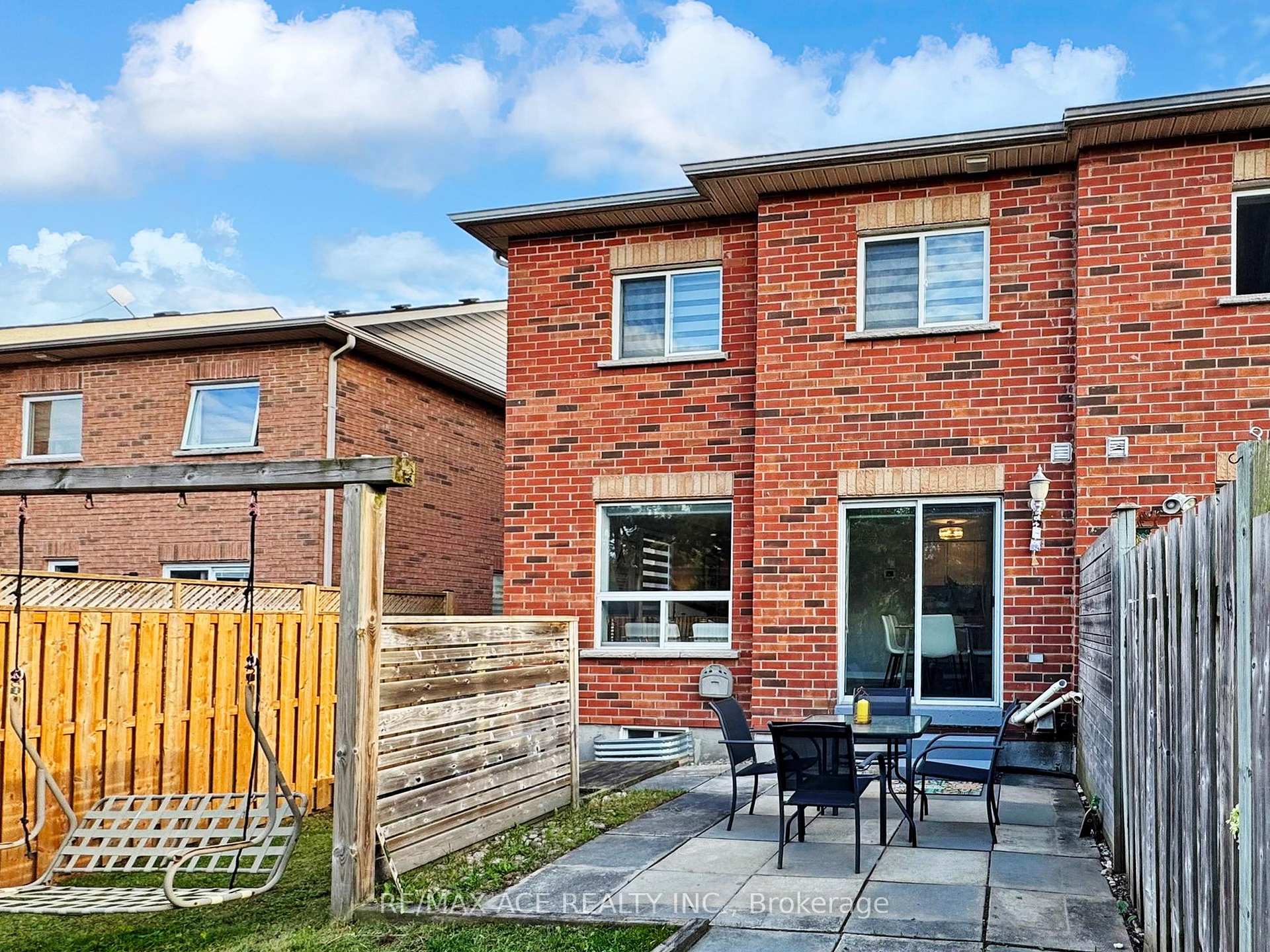 Photo 48 of 40 Gadwall Avenue, Barrie, Painswick South — HOMEH